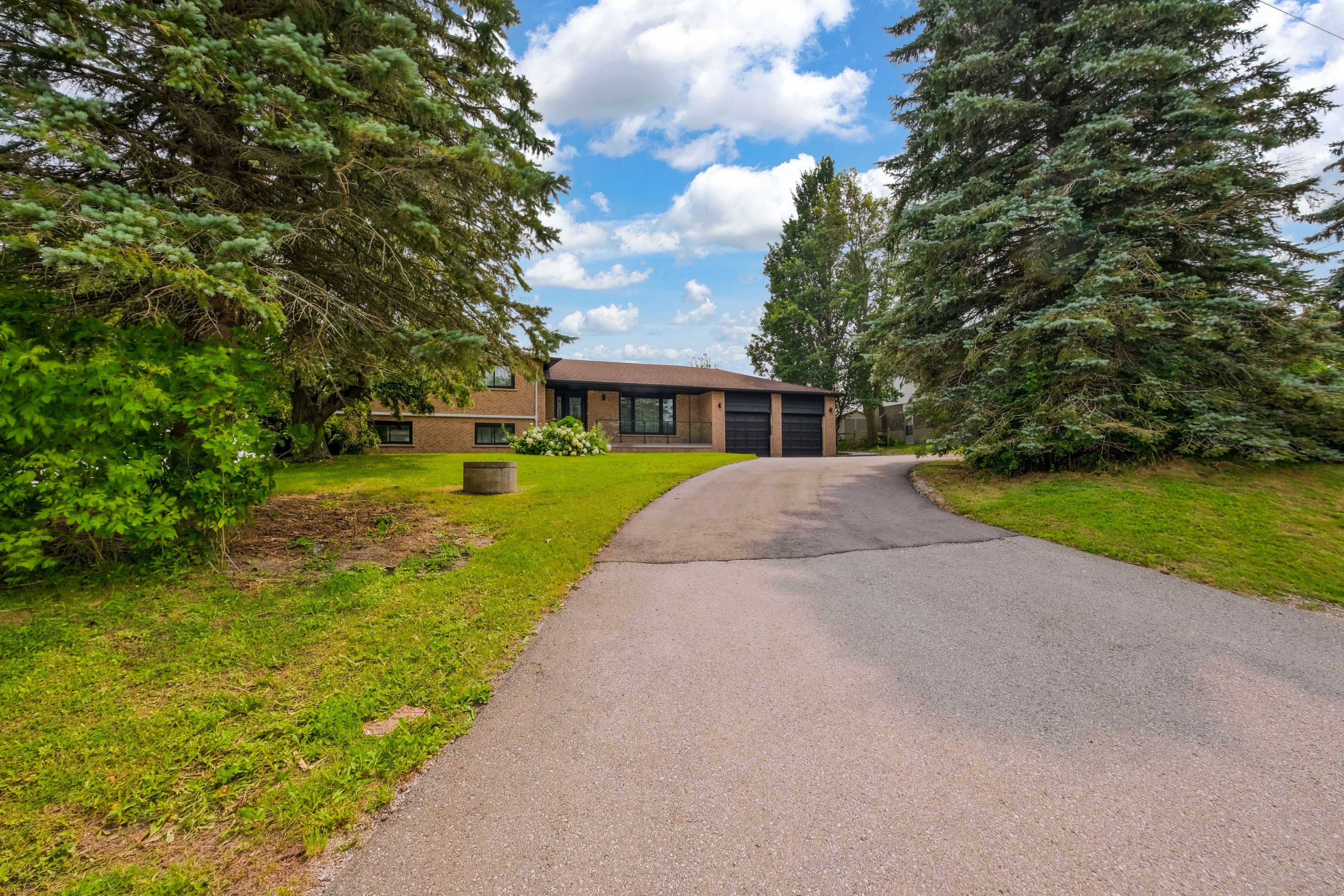 3211 Eighth Line, Bradford West Gwillimbury, On L3z 3r6