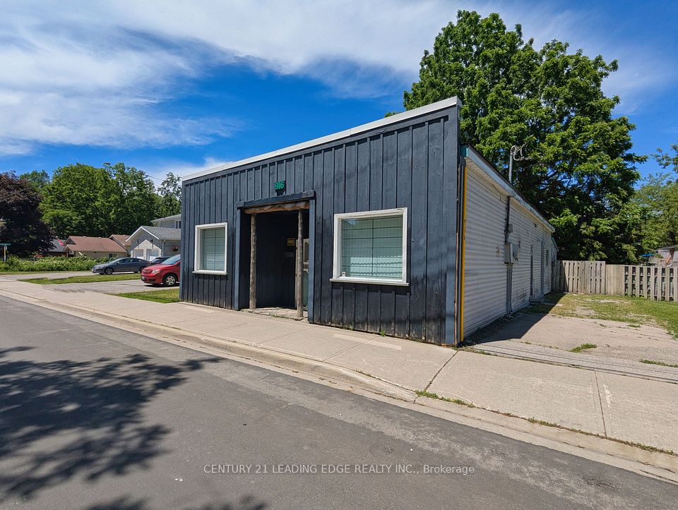 916 Lake Drive E, Georgina, On L0e 1l0