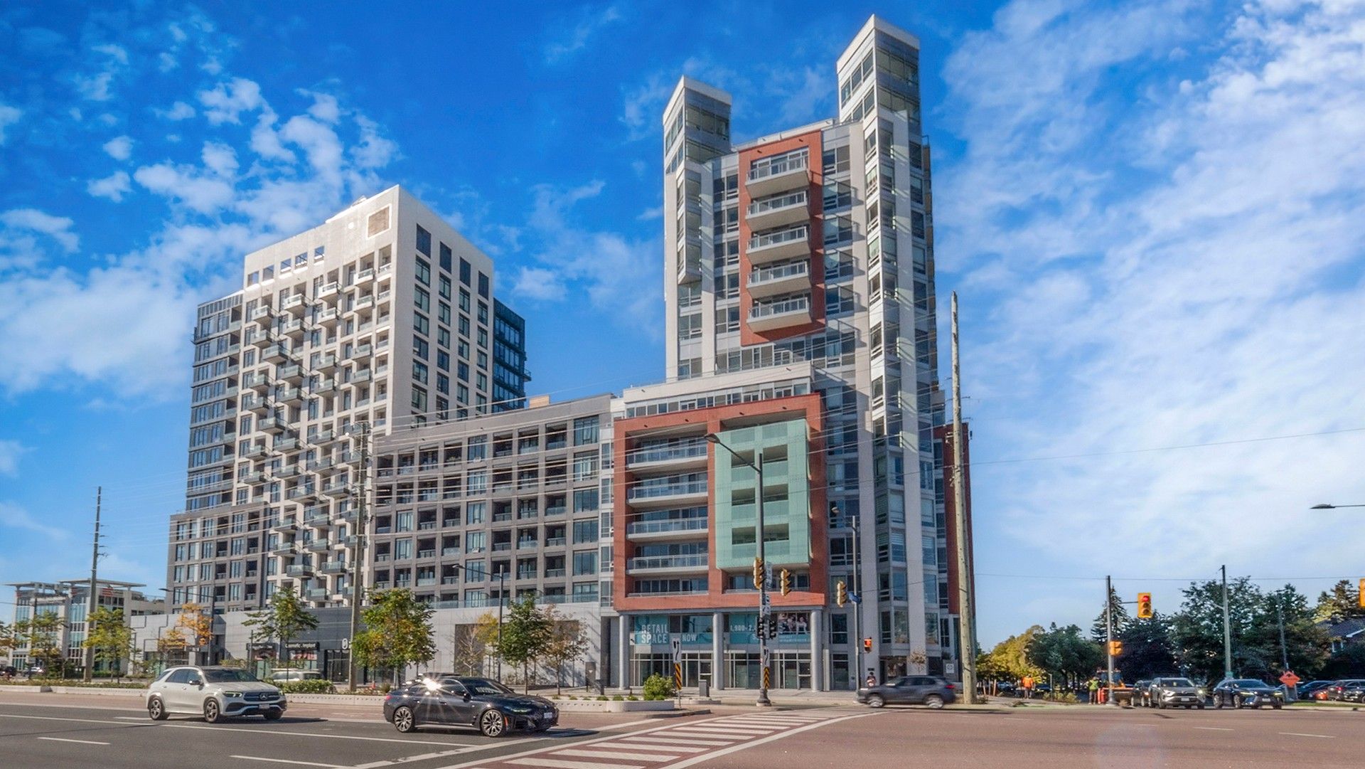 8888 Yonge Street 103 (L/W), Richmond Hill, On L4c 5v6