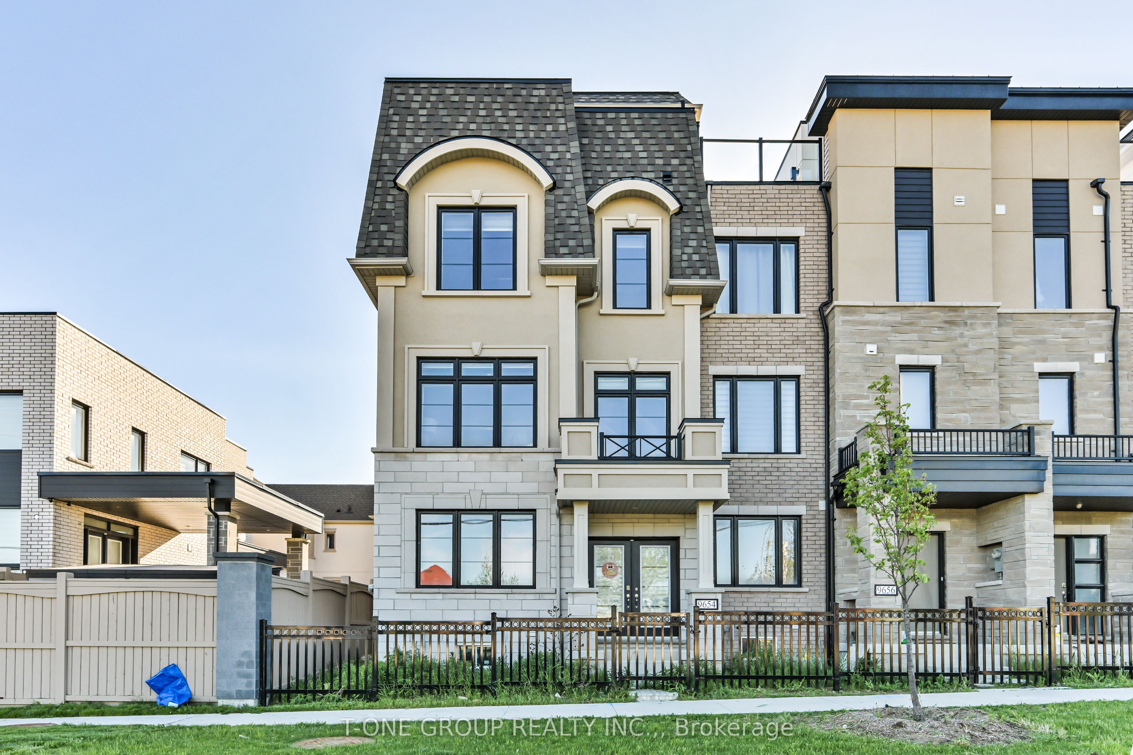 9654 Kennedy Road, Markham, On L6c 3j7