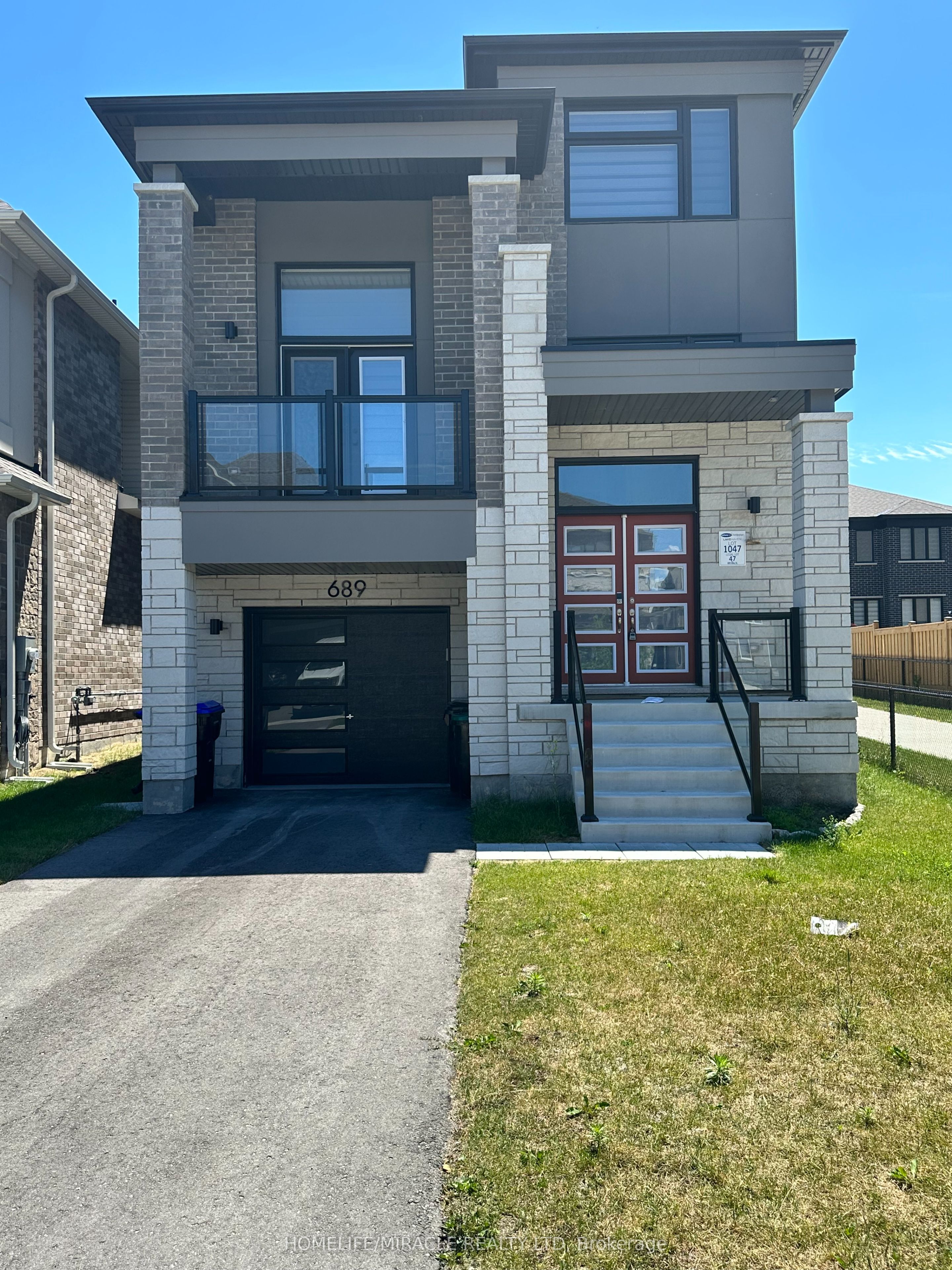 689 Mika Street, Innisfil, On L9s 0r7