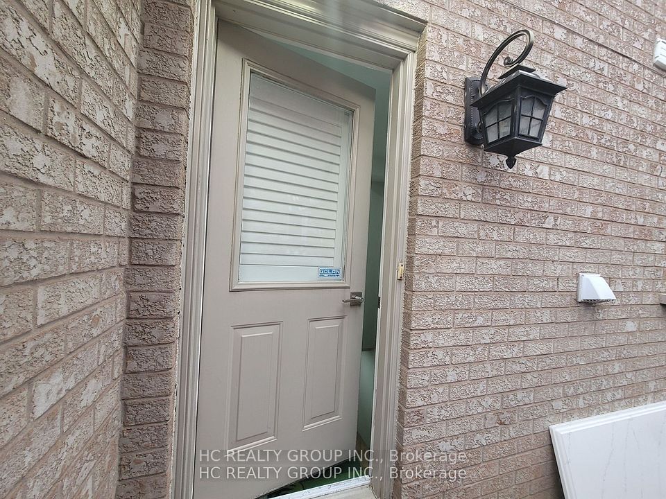 44 Dorothy Britton Drive, Markham, On L3s 3g9