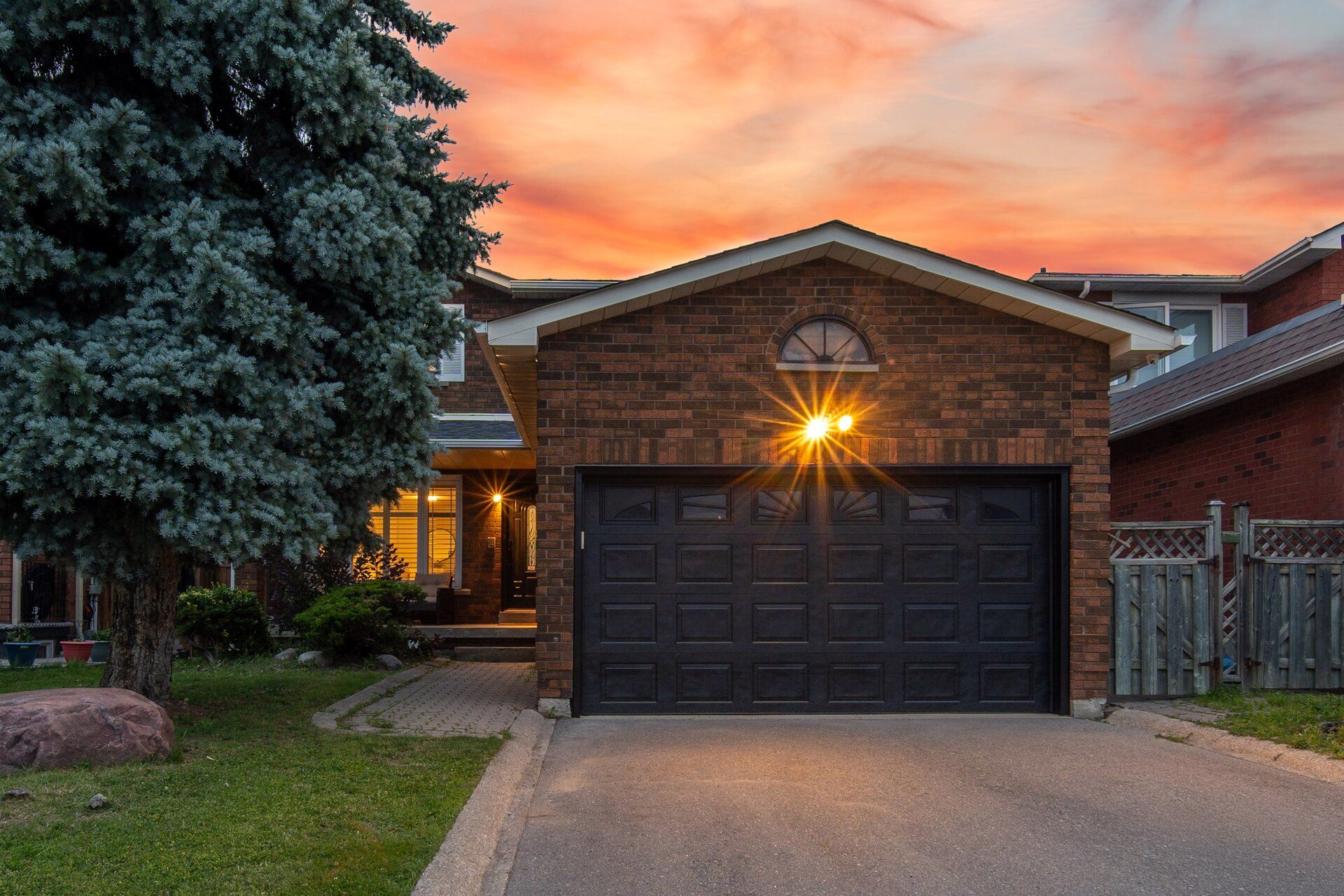 70 Embassy Drive, Vaughan, On L4l 5b1