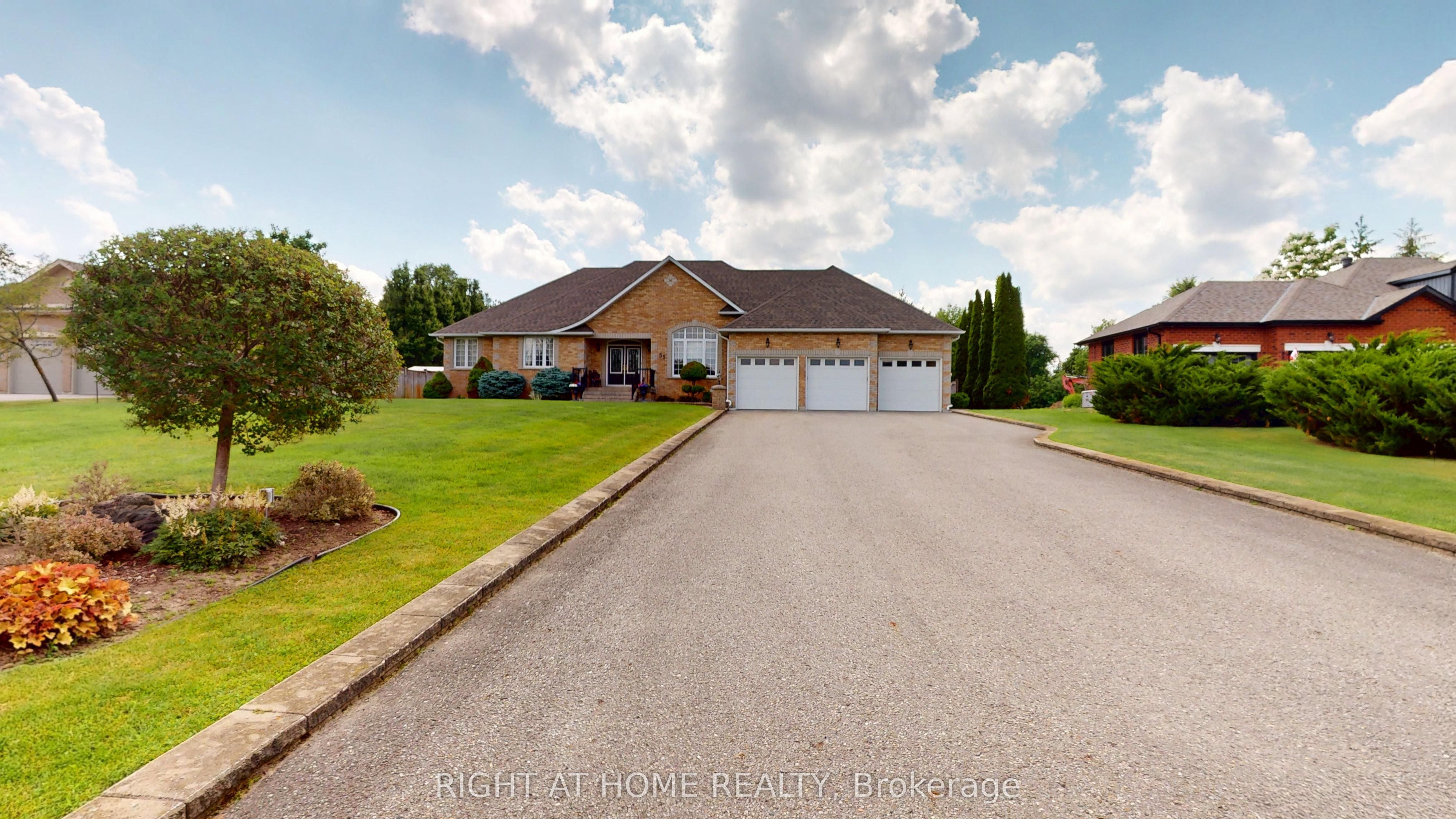35 Golfview Boulevard, Bradford West Gwillimbury, On L3z 3z1