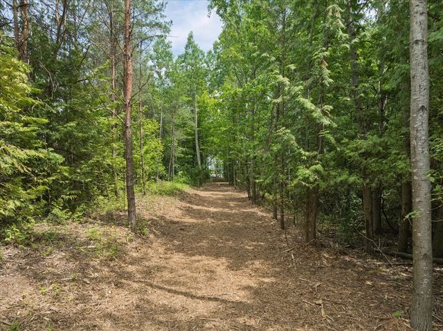 838 Brookdale Road, Uxbridge, On L9p 1r4