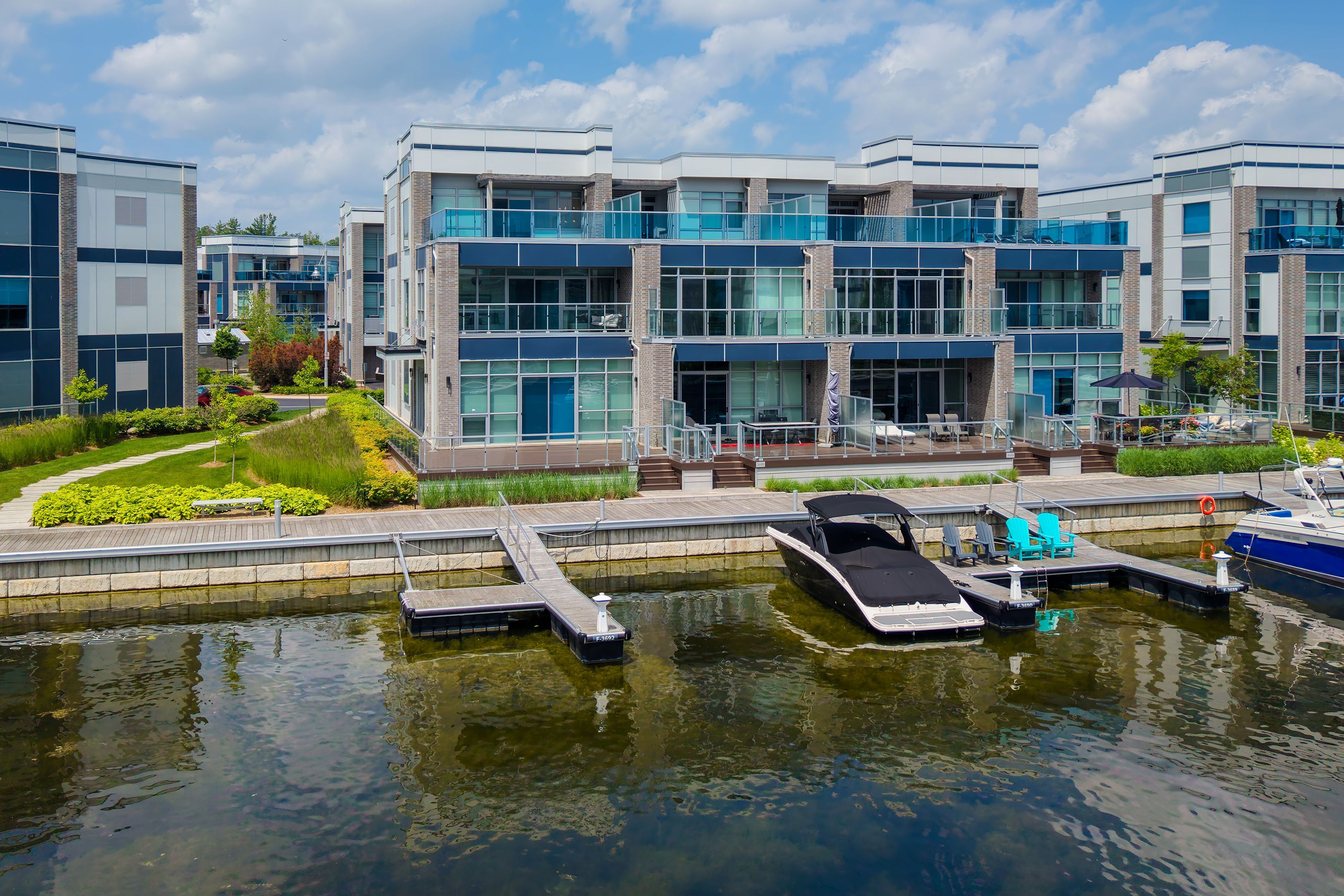 3692 Ferretti Court, Innisfil, On L9s 0n6