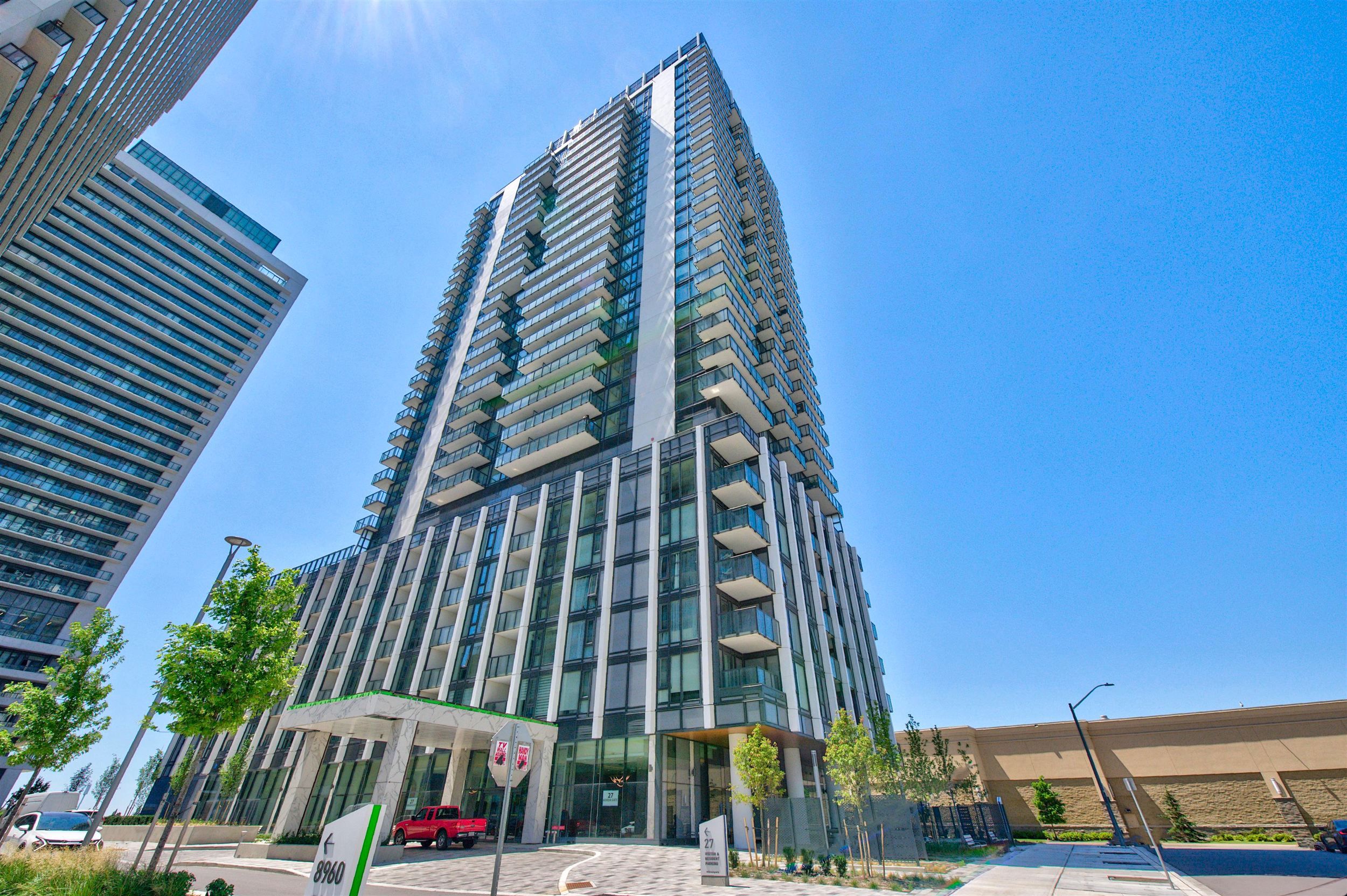 27 Korda Gate 1805, Vaughan, On L4k 0p6