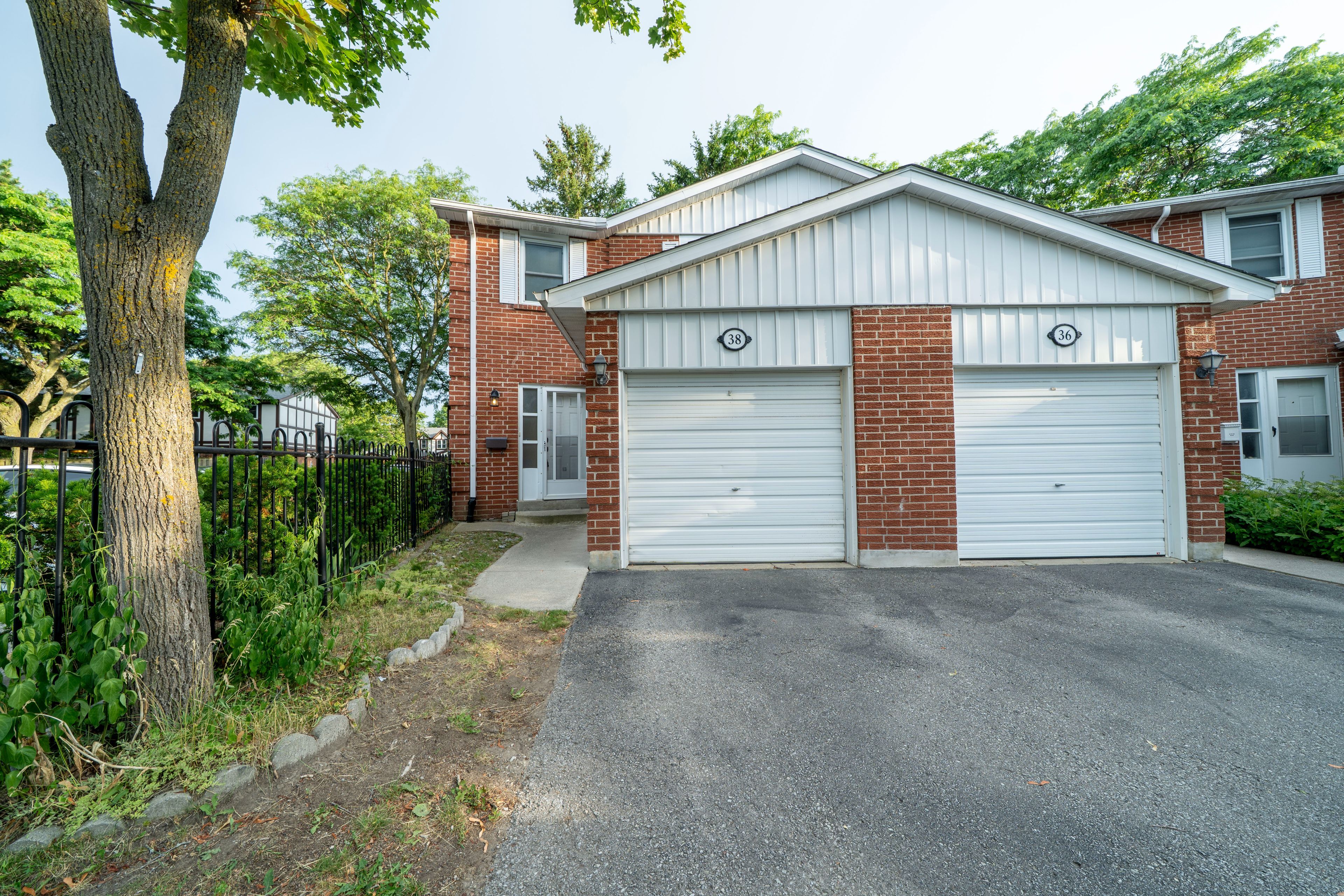 38 Reith Way, Markham, On L3t 5c7