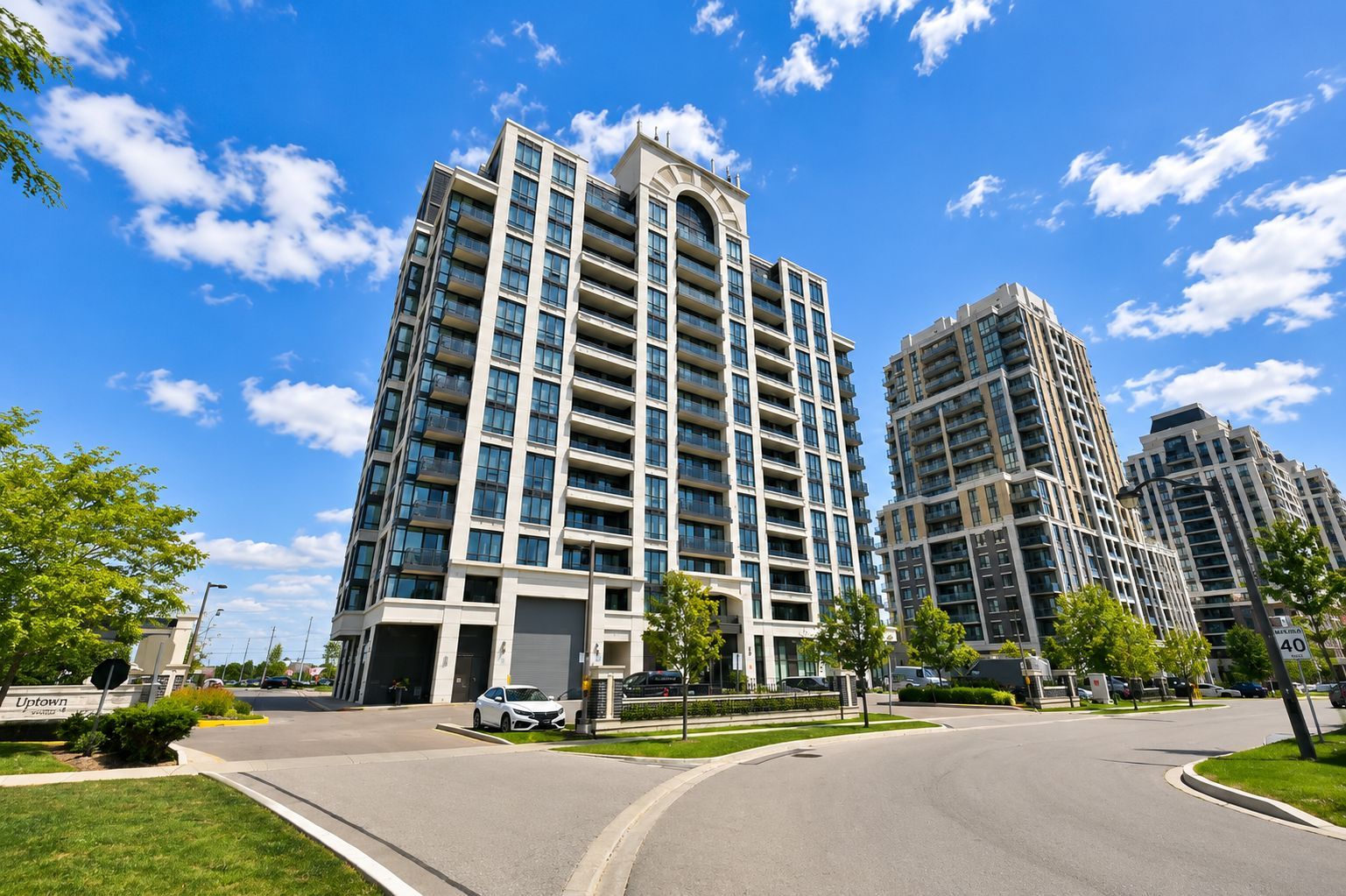 9582 Markham Road 512, Markham, On L6e 0t5
