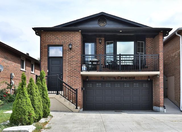 21 Avon Crescent Ground & Lower, Vaughan, On L4l 1h4
