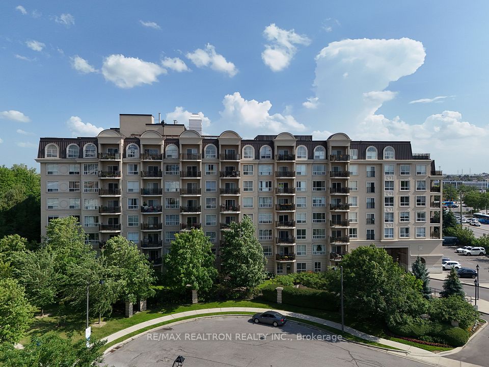 1 Maison Parc Court 402, Vaughan, On L4j 9k1