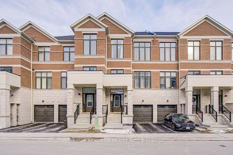 31 Millman Lane, Richmond Hill, On L4s 0p8