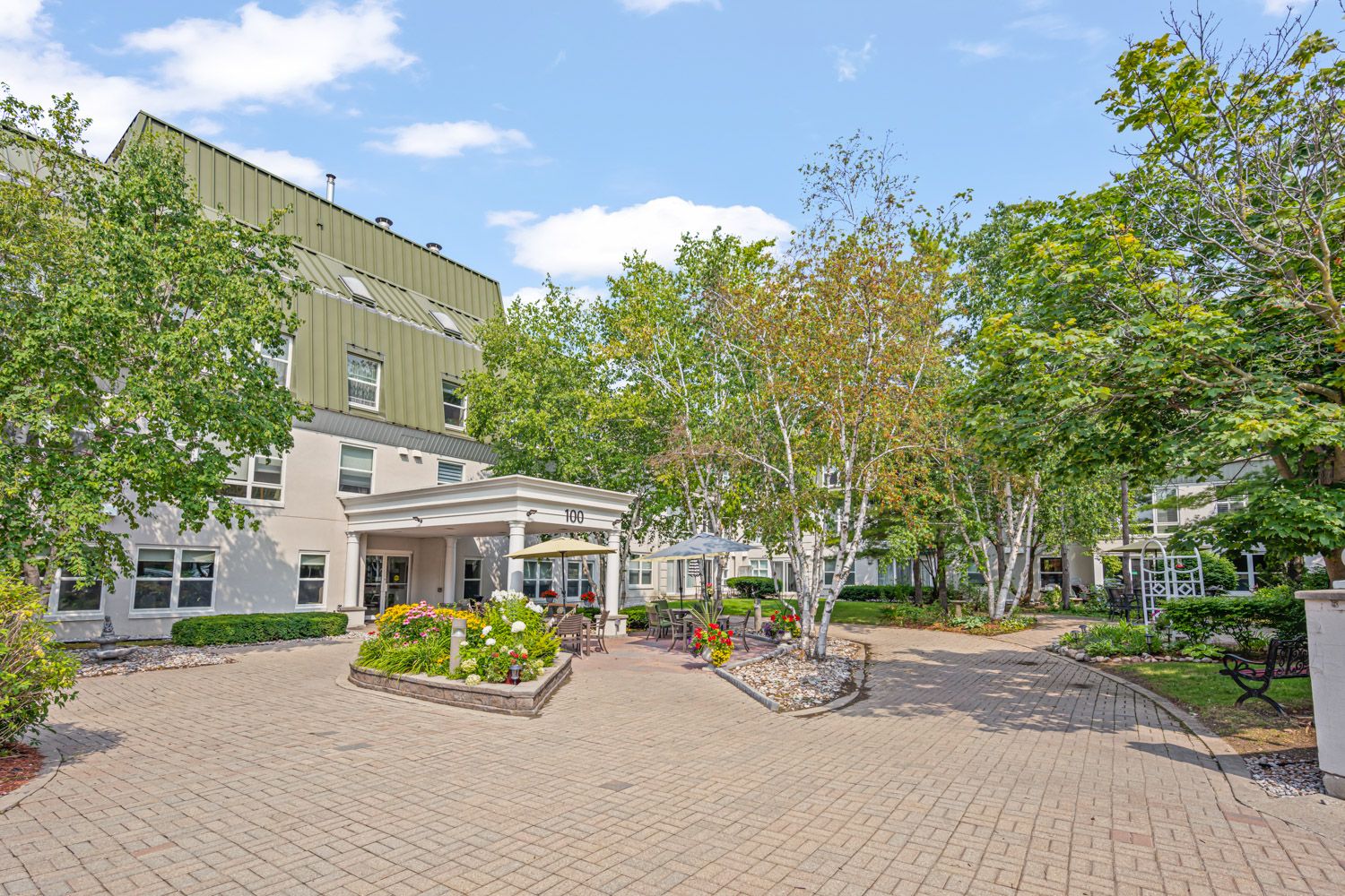 100 Anna Russell Way Ph2, Markham, On L3r 6c7