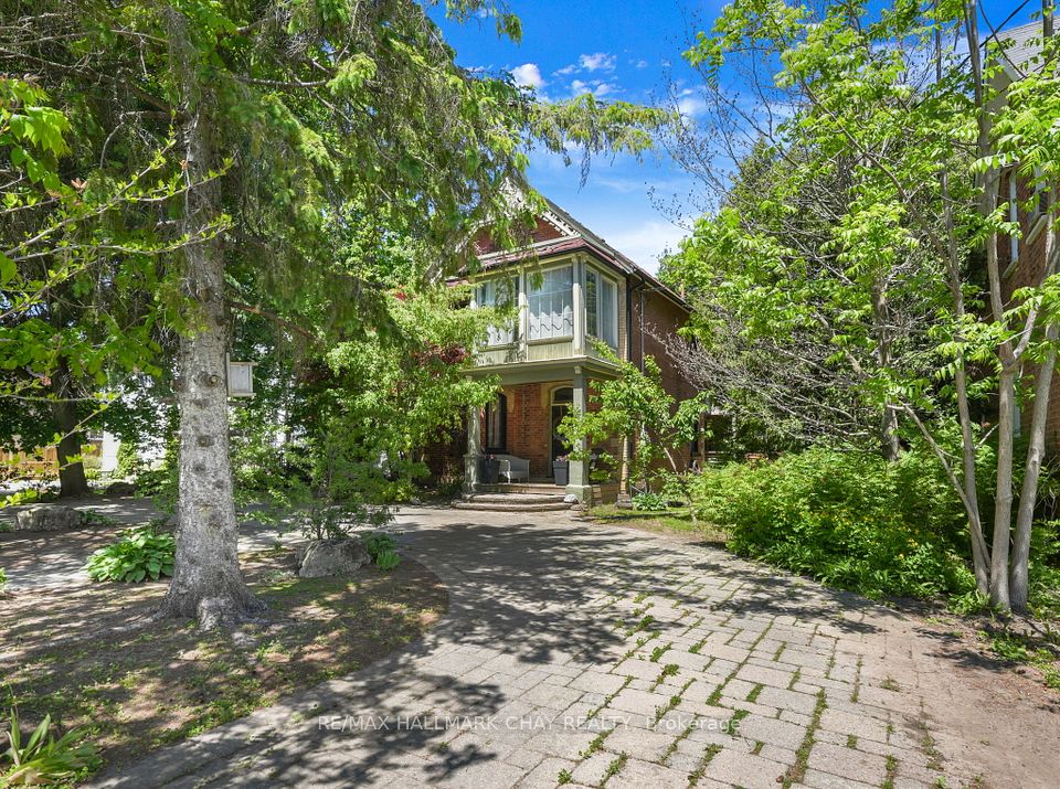 134 Victoria Street E, New Tecumseth, On L9r 1k6