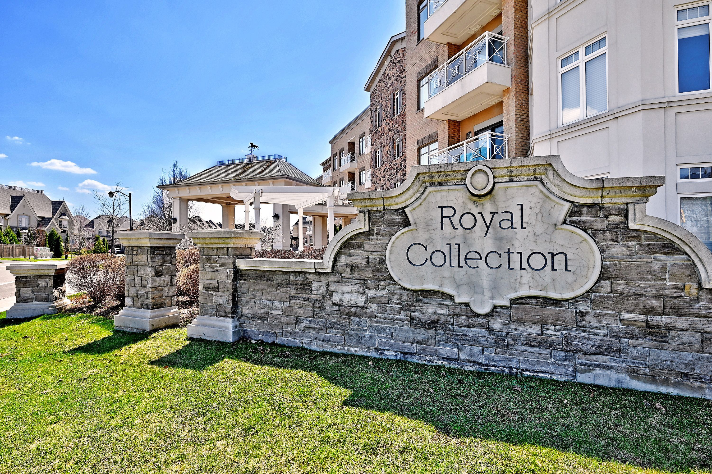 80 Burns Boulevard 416, King, On L7b 0b3