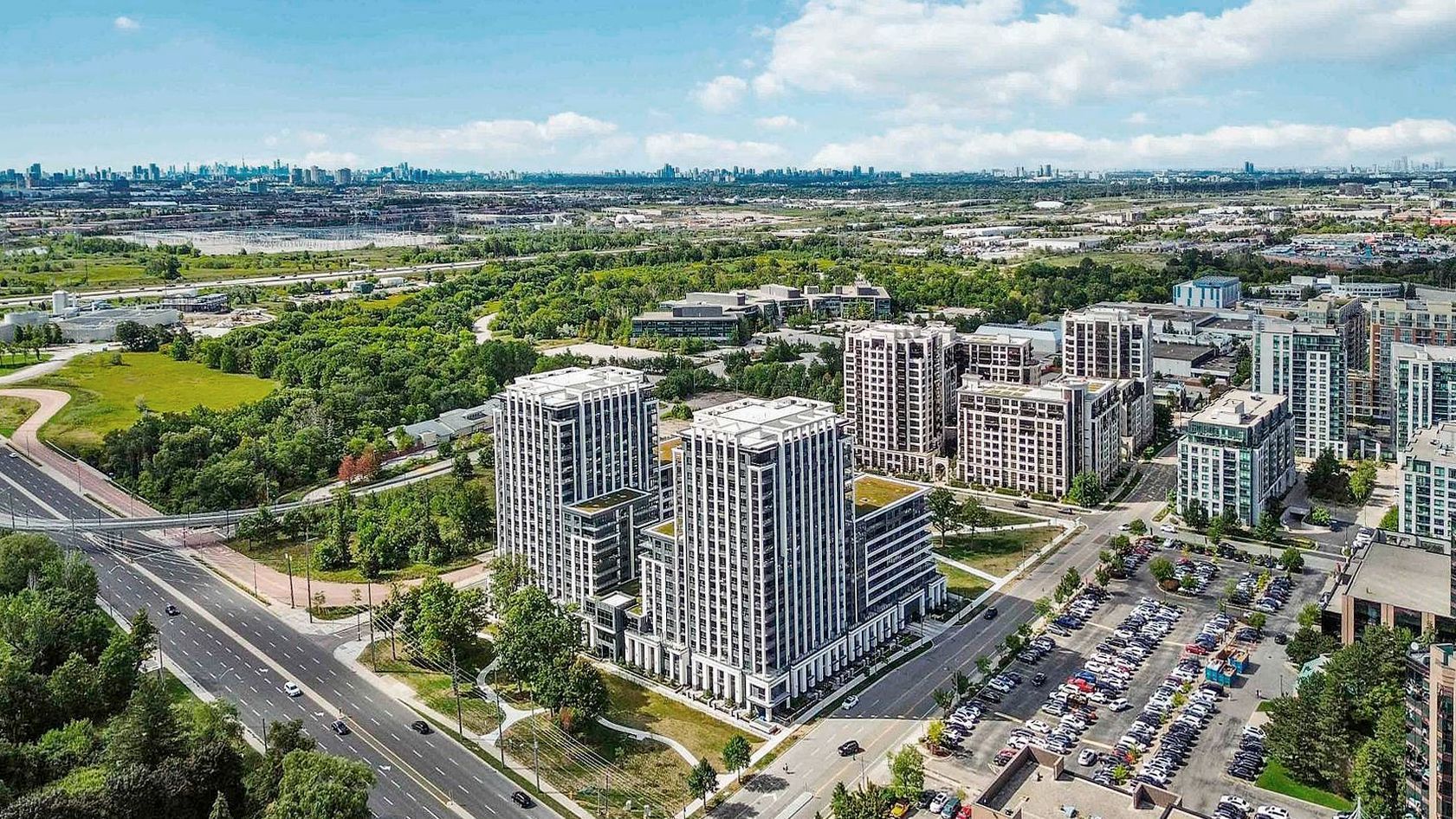 9 Clegg Road 1501, Markham, On L6g 0h3