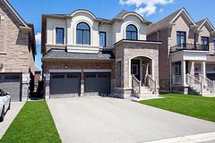 8 Tremoy Road, East Gwillimbury, On L9n 0t4