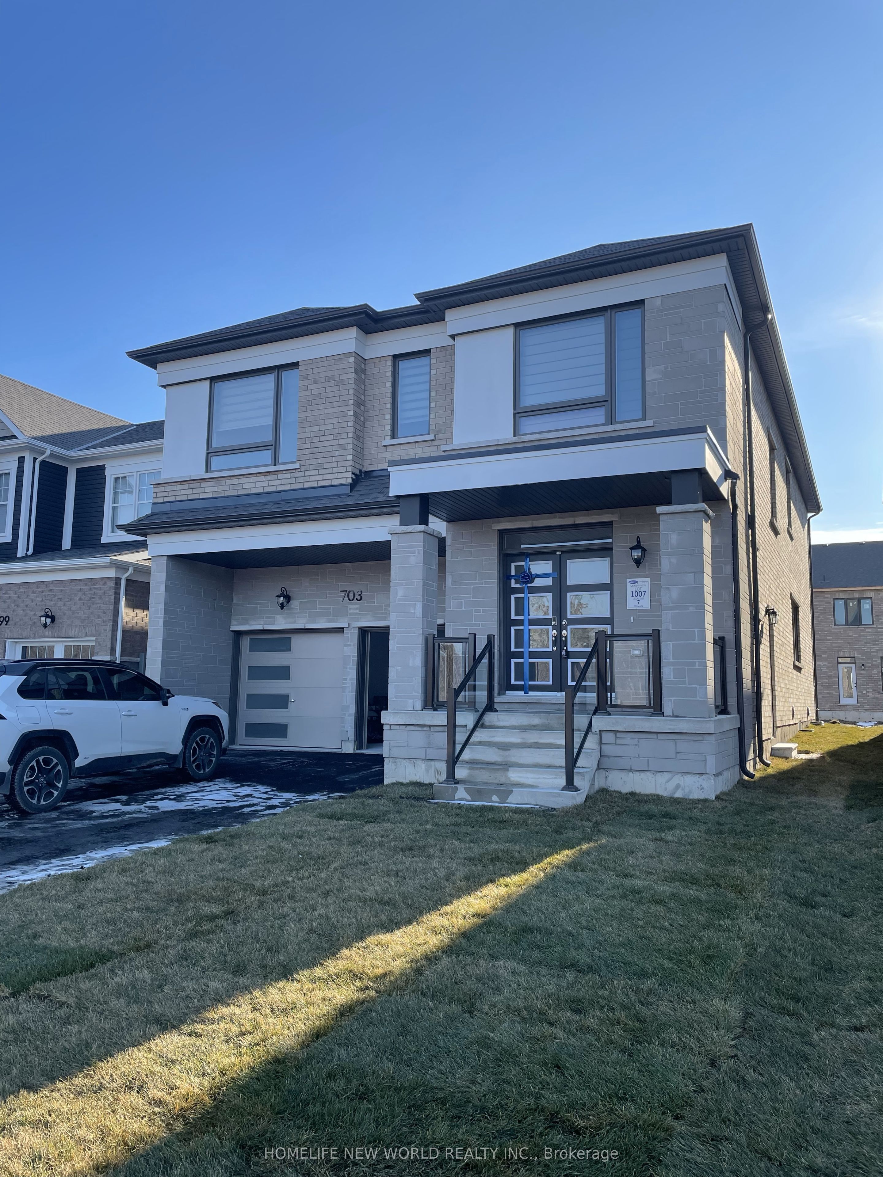 703 Lamb Street E, Innisfil, On L9s 0r7