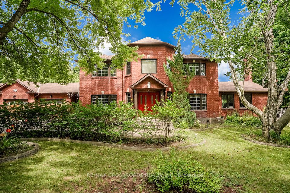 18 Hill Top Trail E, Whitchurch-Stouffville, On L4a 7x4