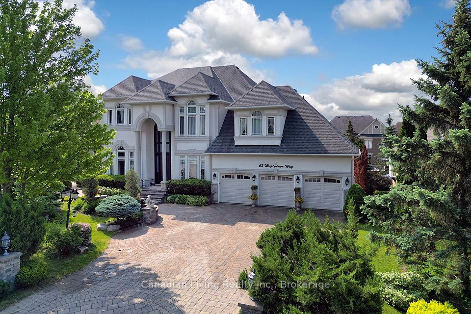 63 N Mapledown Way N, Vaughan, On L6a 4a8