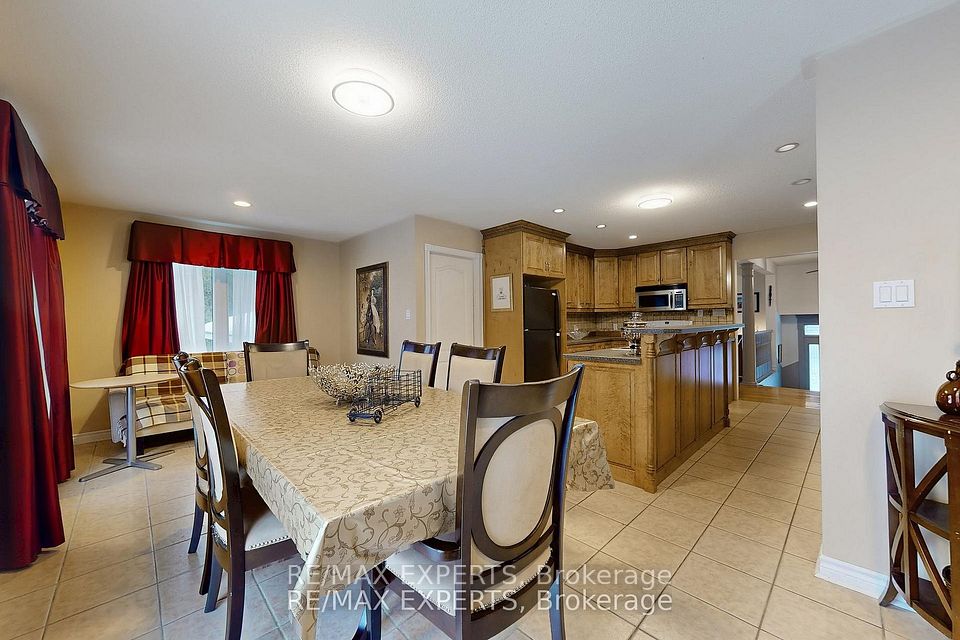 3180 Fleming Boulevard, Innisfil, On L9s 2z1