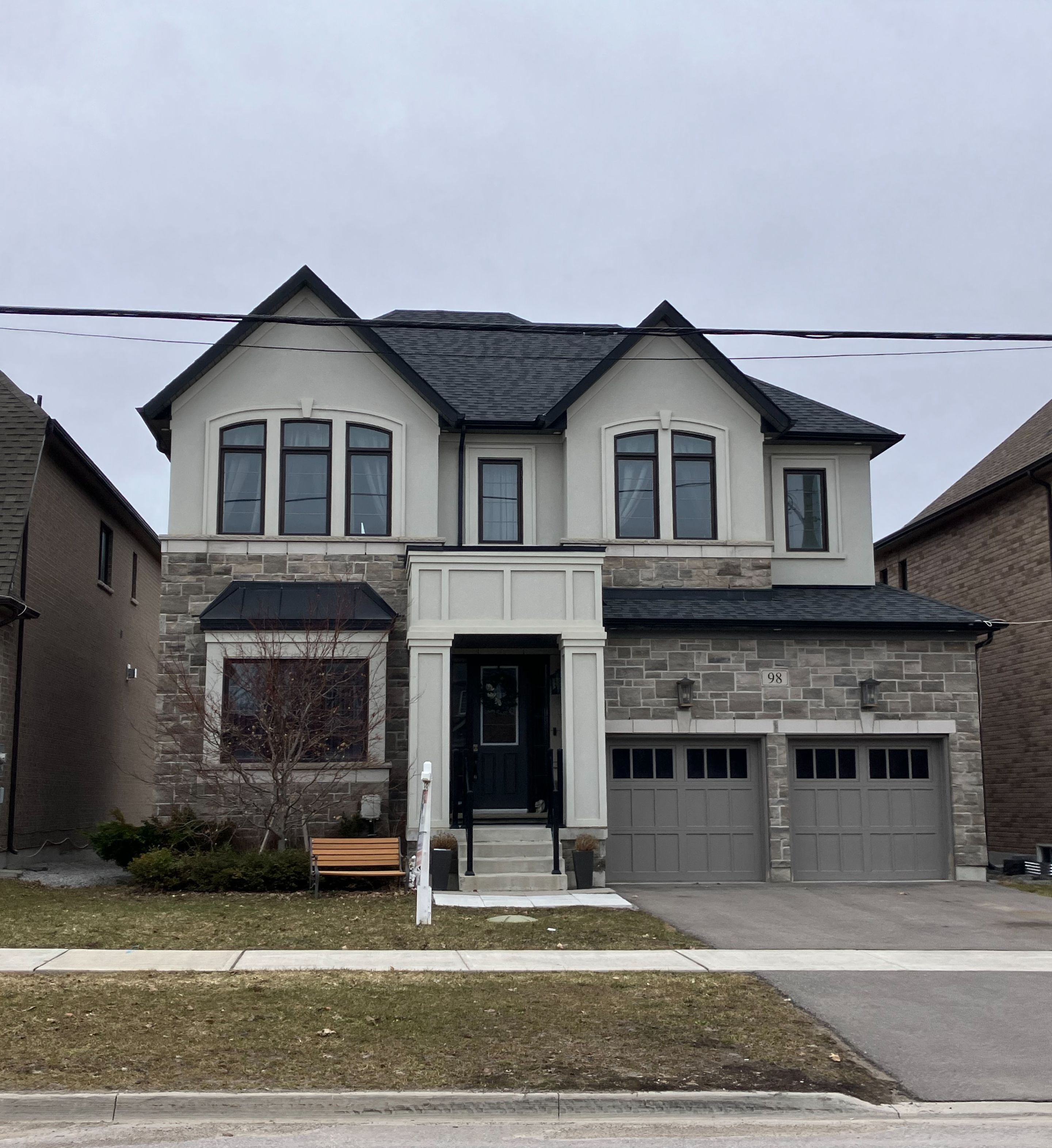 98 Church Street, Georgina, On L4p 1j5