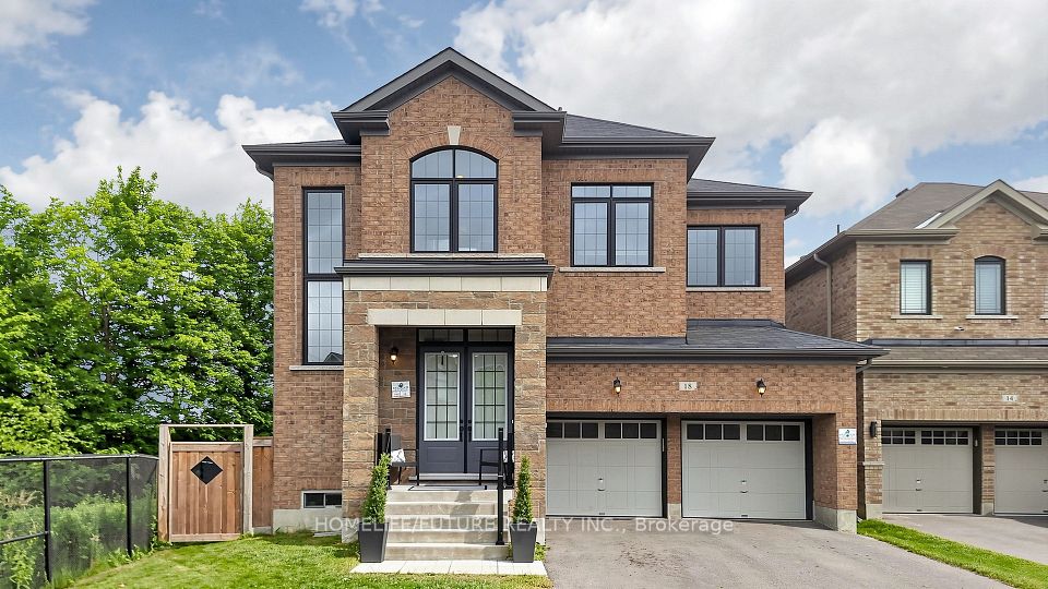 18 Ken Betz Court, Whitchurch-Stouffville, On L4a 4p5