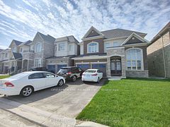 7 Charles White Court, East Gwillimbury, On L9n 0t7