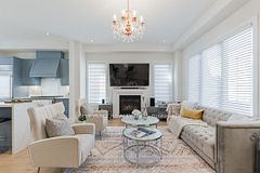 9398 Bayview Avenue, Richmond Hill, On L4c 4z2