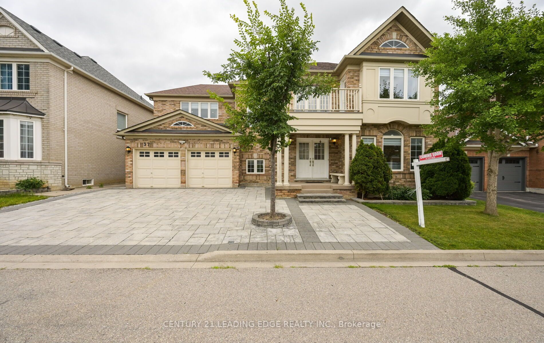 37 Drawbridge Drive, Markham, On L6c 2b4
