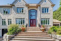 43 Hughson Drive, Markham, On L3r 2t7
