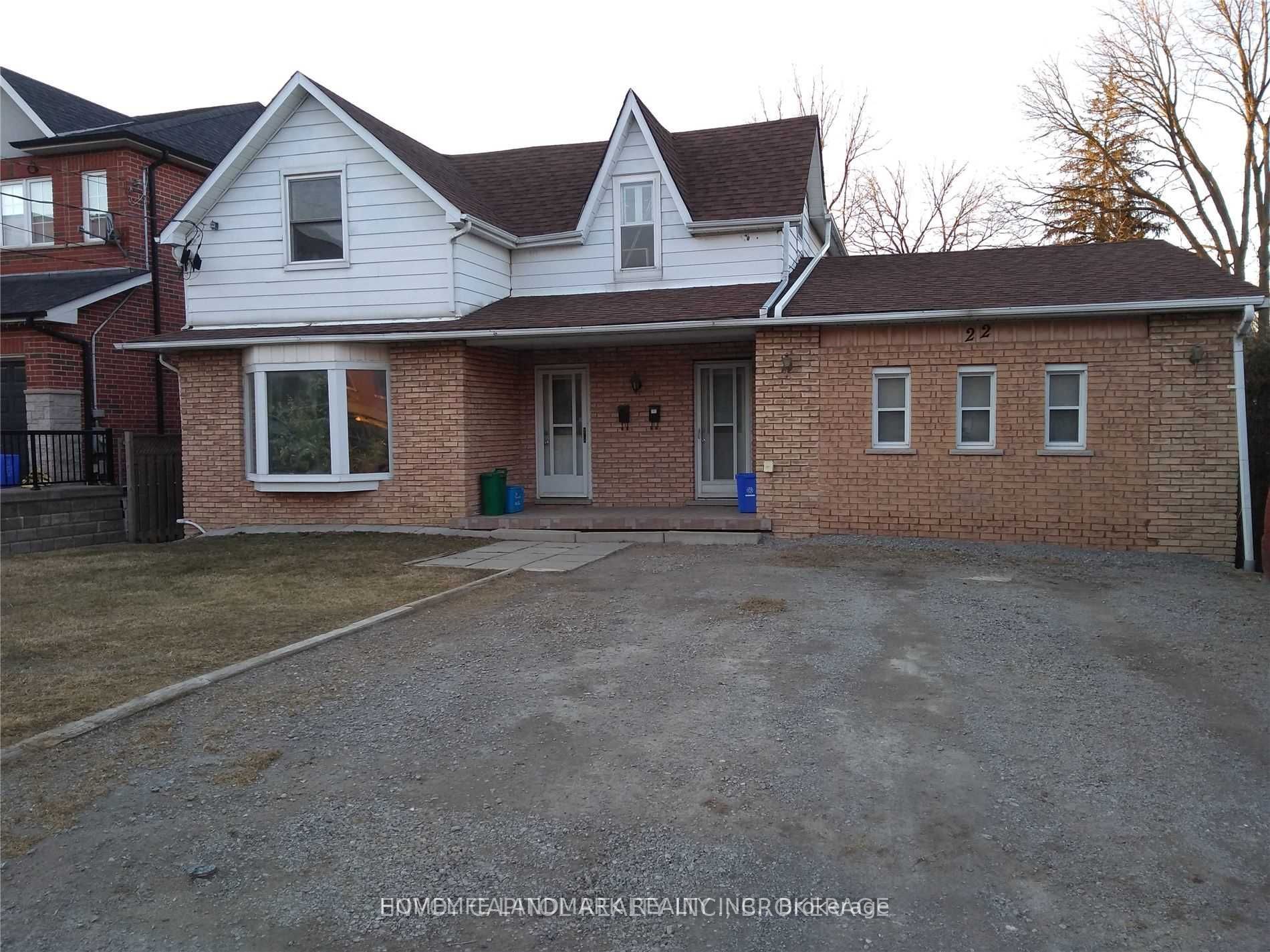 22 Centre Street 1, Aurora, On L4g 1j6