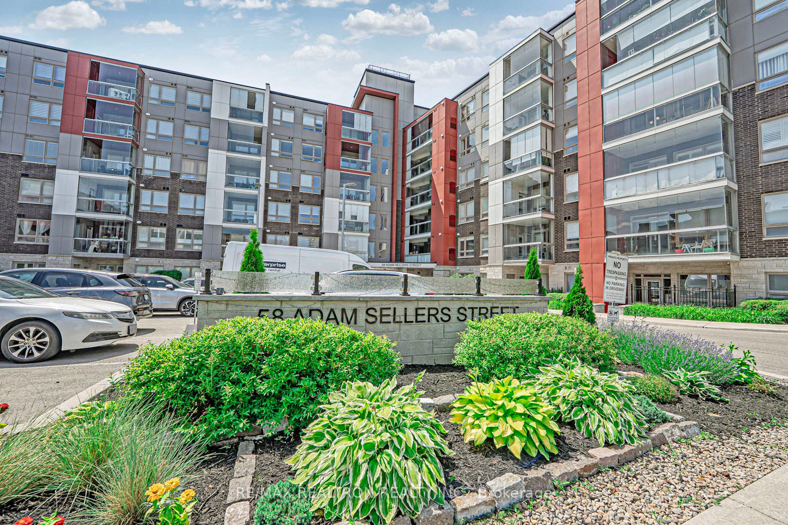 58 Adam Sellers Street 407, Markham, On L6b 1p5