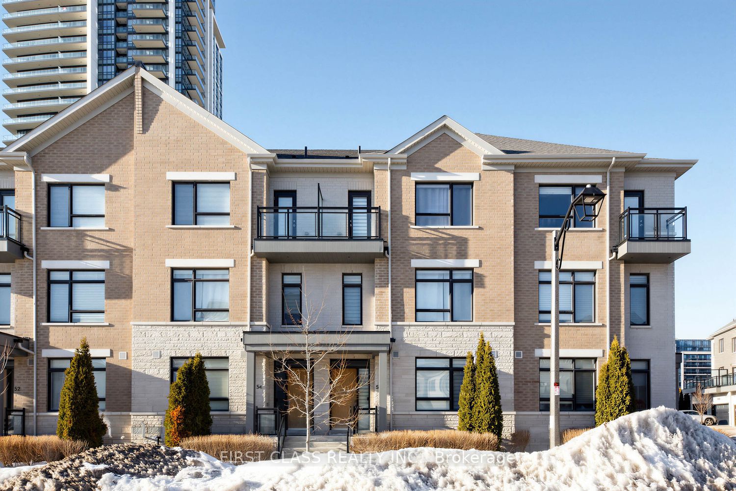 56 S Active Road, Markham, On L3t 0g2
