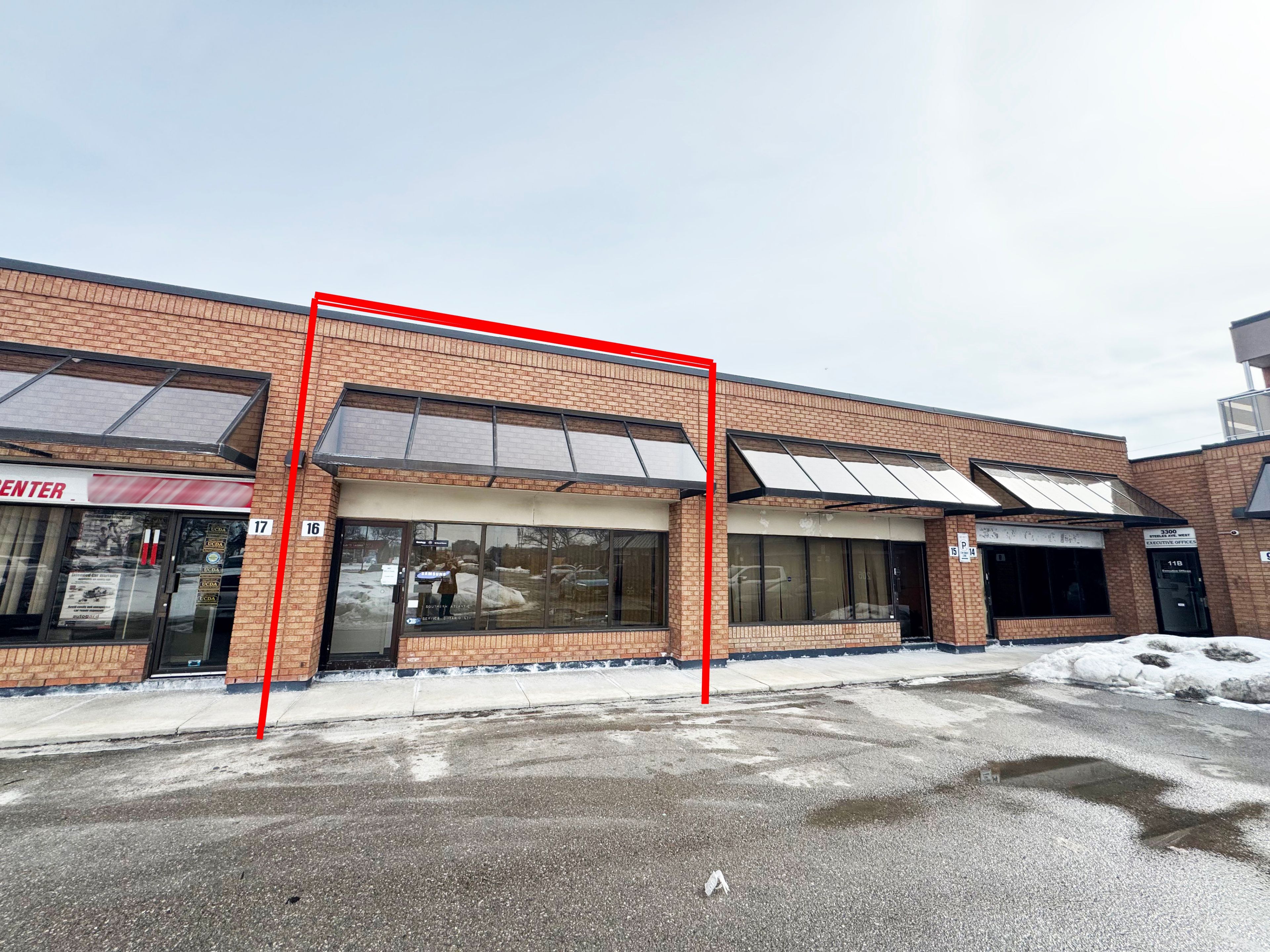 3300 Steeles Avenue W 16, Vaughan, On L4k 2y4