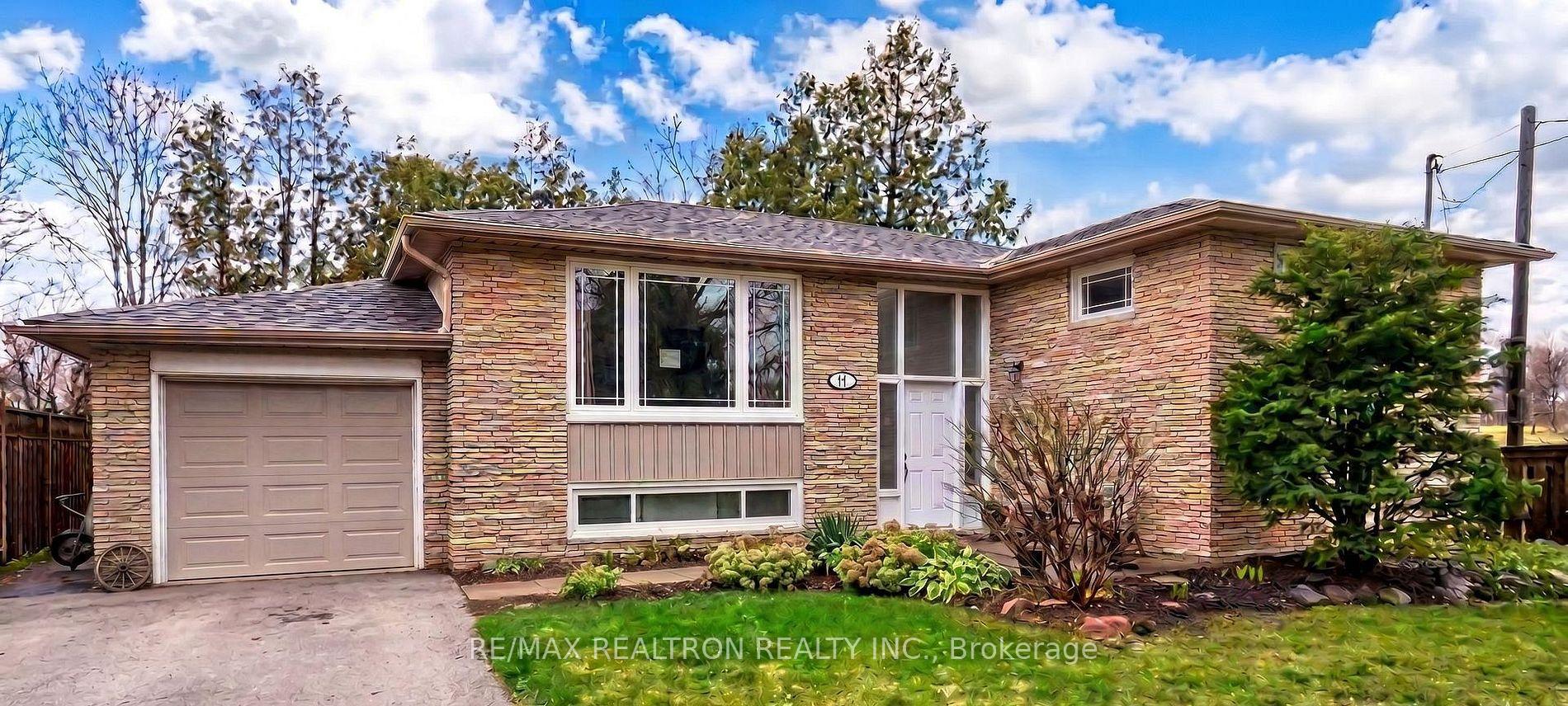447 Loretta Crescent, Whitchurch-Stouffville, On L4a 7g4