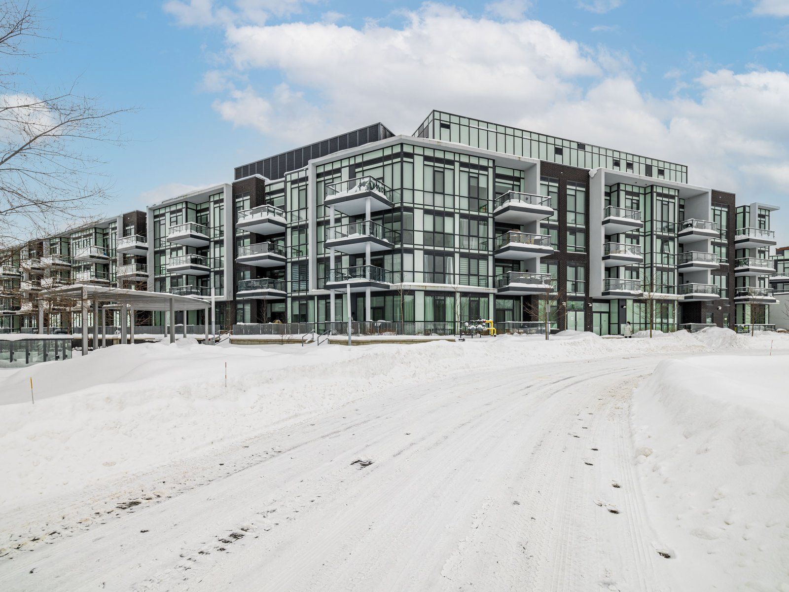 415 Sea Ray Avenue 312, Innisfil, On L9s 0r5