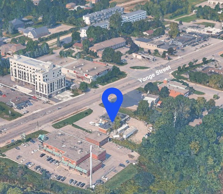 13045 Yonge Street, Richmond Hill, On L4e 1a7