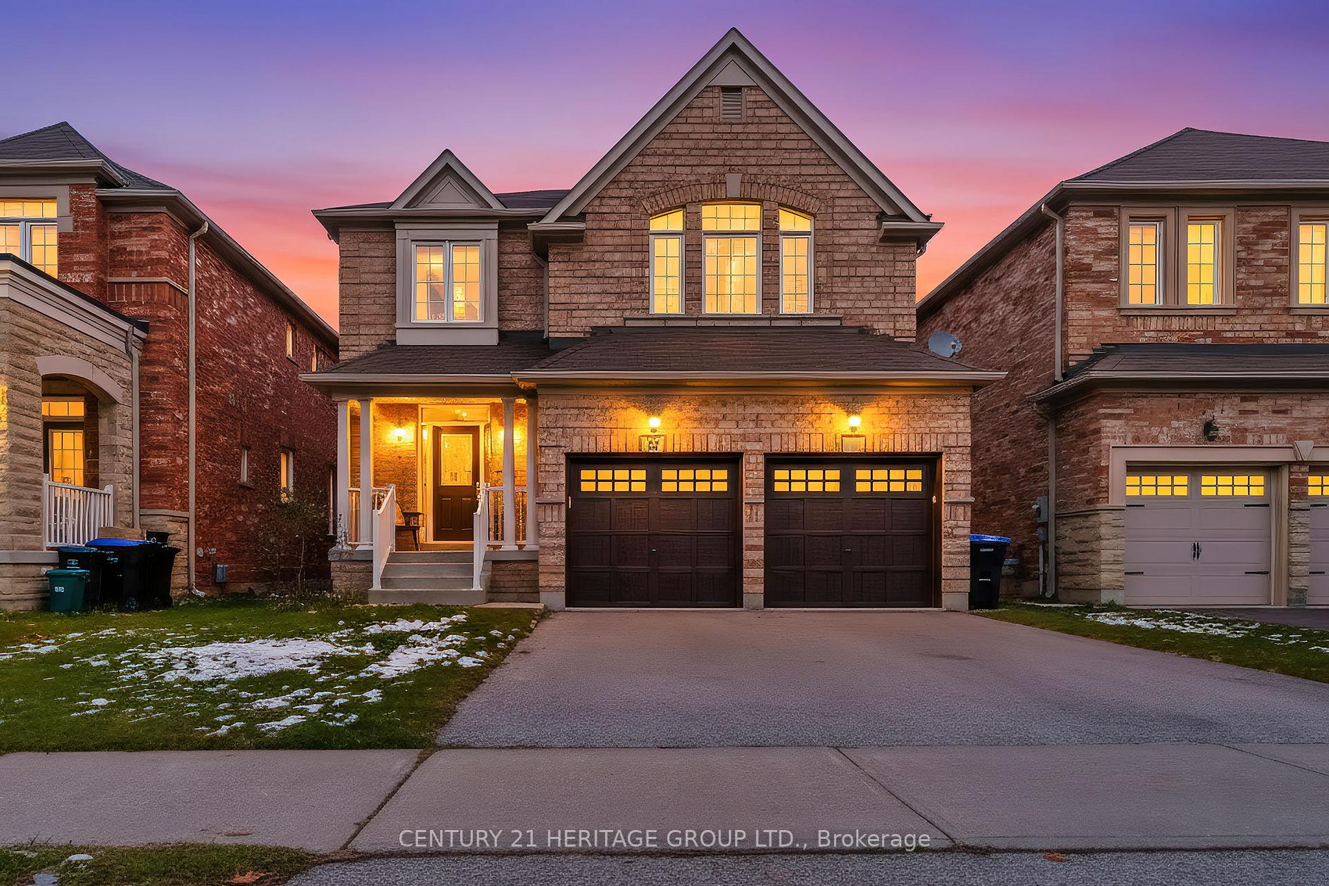 32 Amberwing Landing, Bradford West Gwillimbury, On L3z 0h9