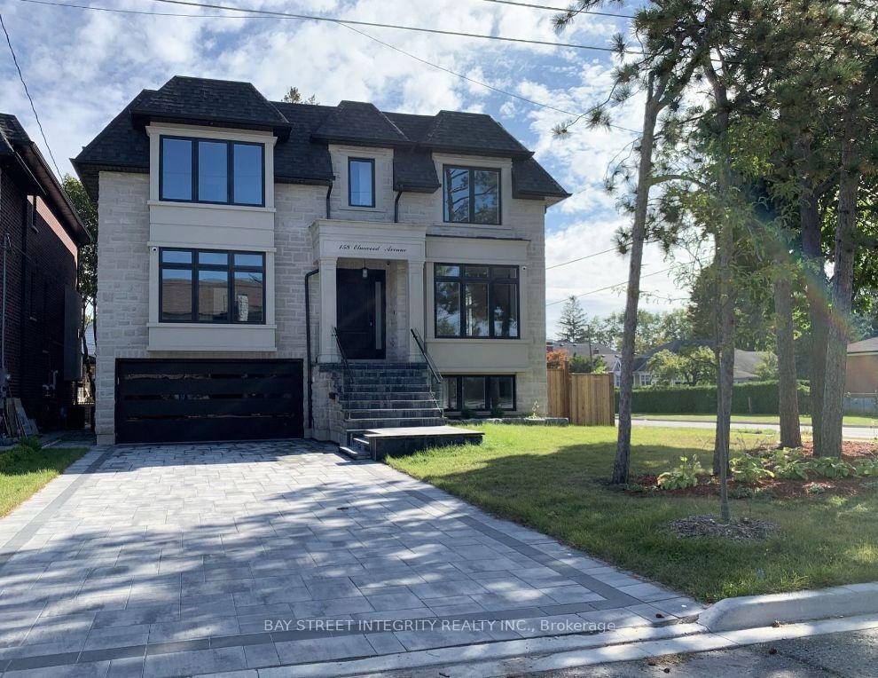 158 Elmwood Avenue, Richmond Hill, On L4c 1l1