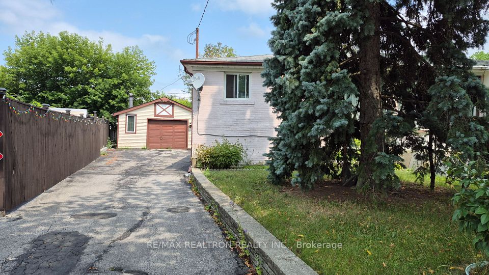 314 Browndale Crescent, Richmond Hill, On L4c 3j2