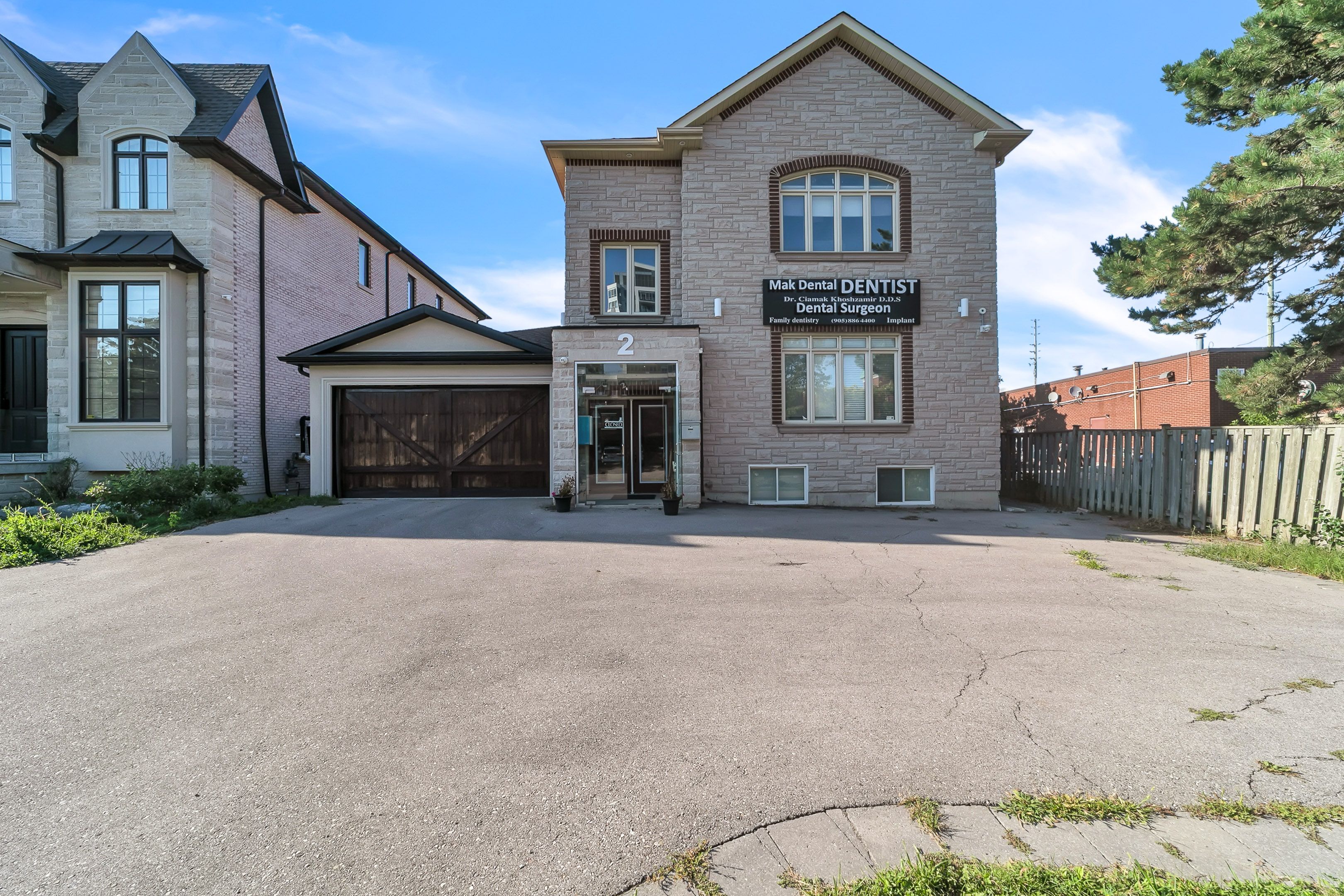 2 Mackay Drive 2nd Floor, Richmond Hill, On L4c 6p1