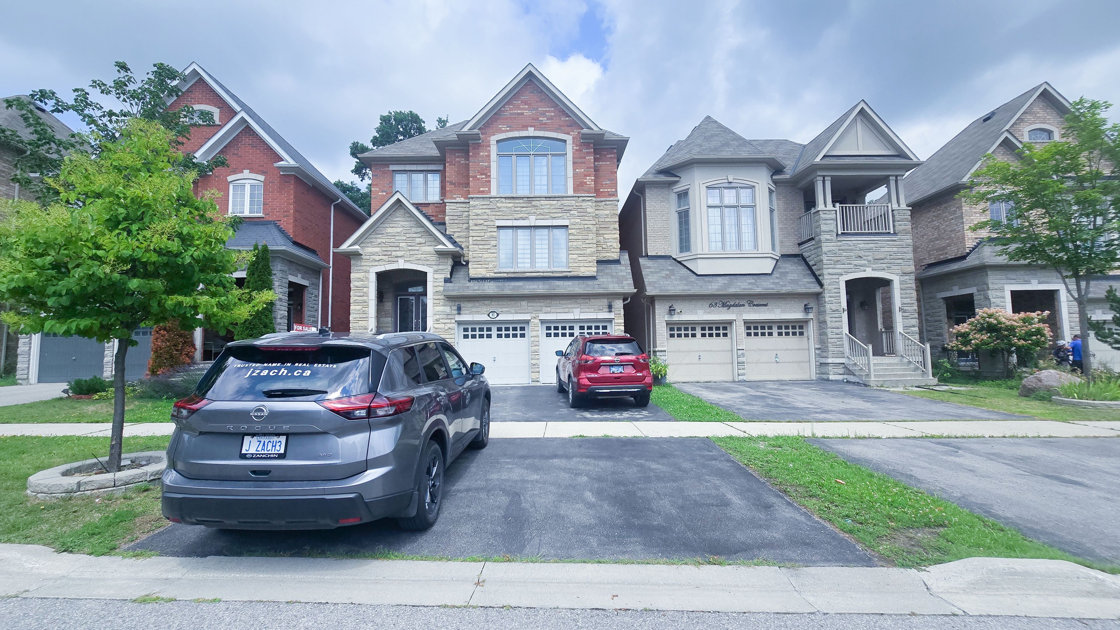 61 Magdalan Crescent, Richmond Hill, On L4e 0w4