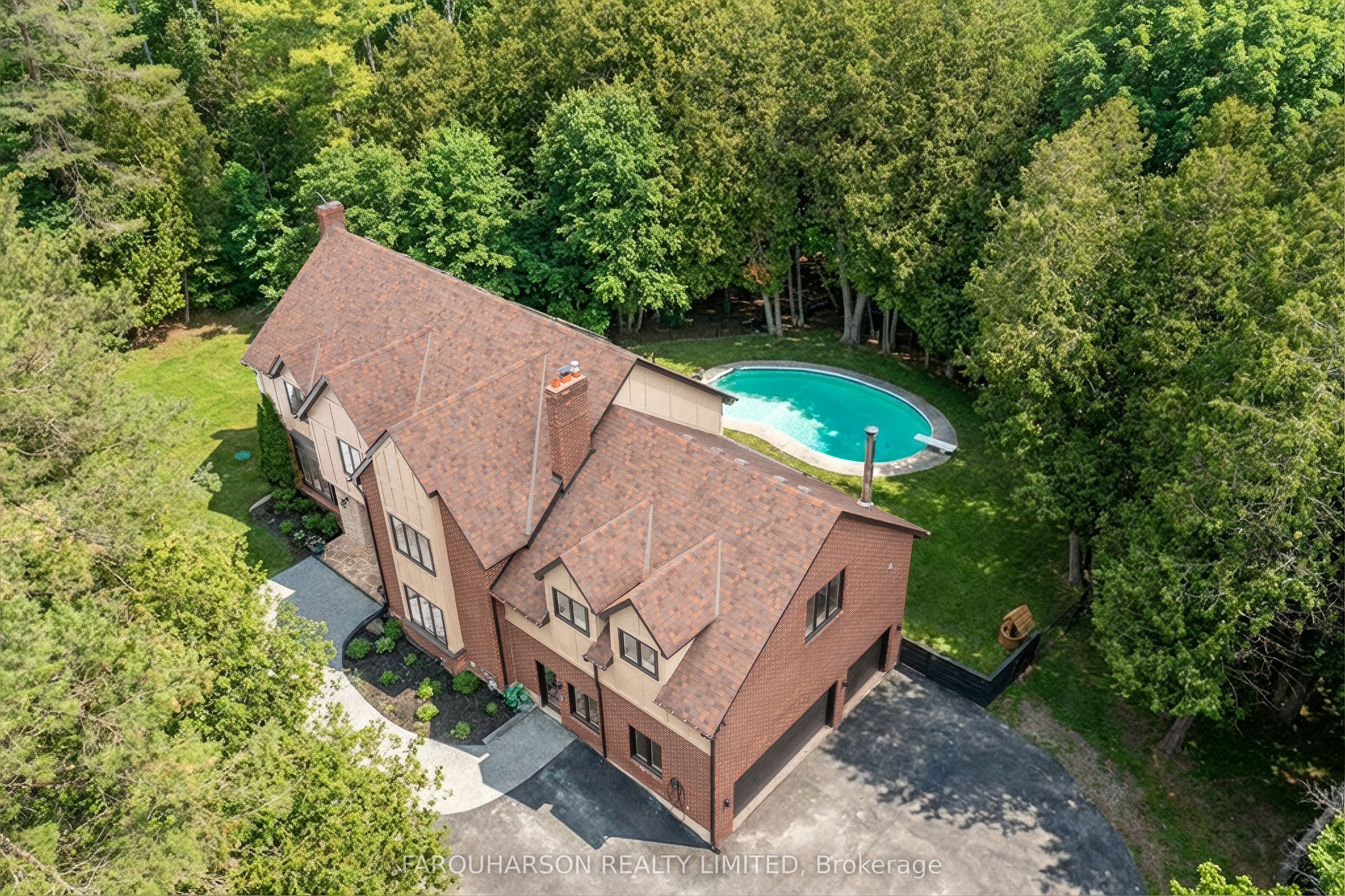 1 Foxlair Court, Whitchurch-Stouffville, On L4a 2l4