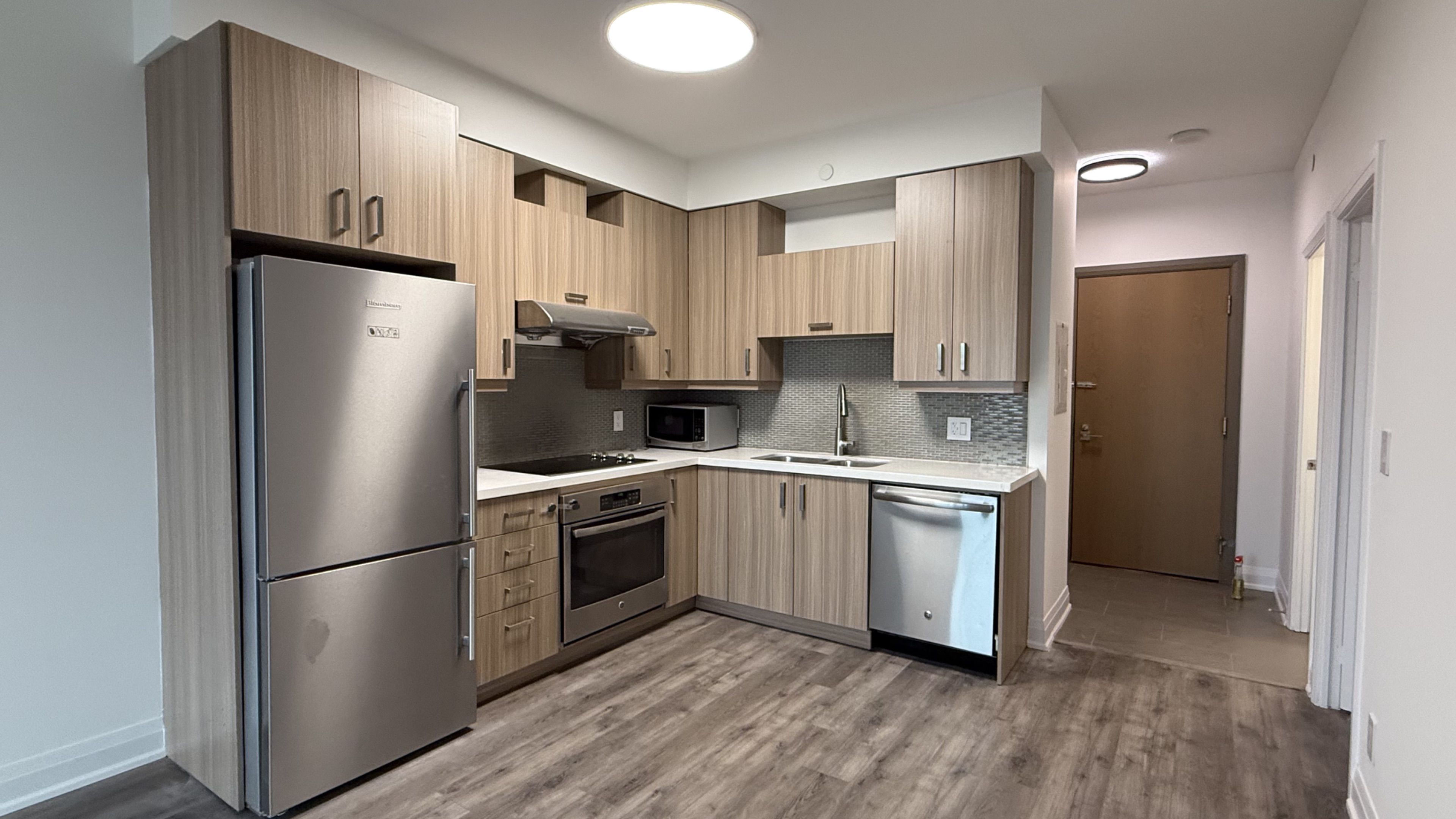 28 Uptown Drive 515, Markham, On L3r 5m8