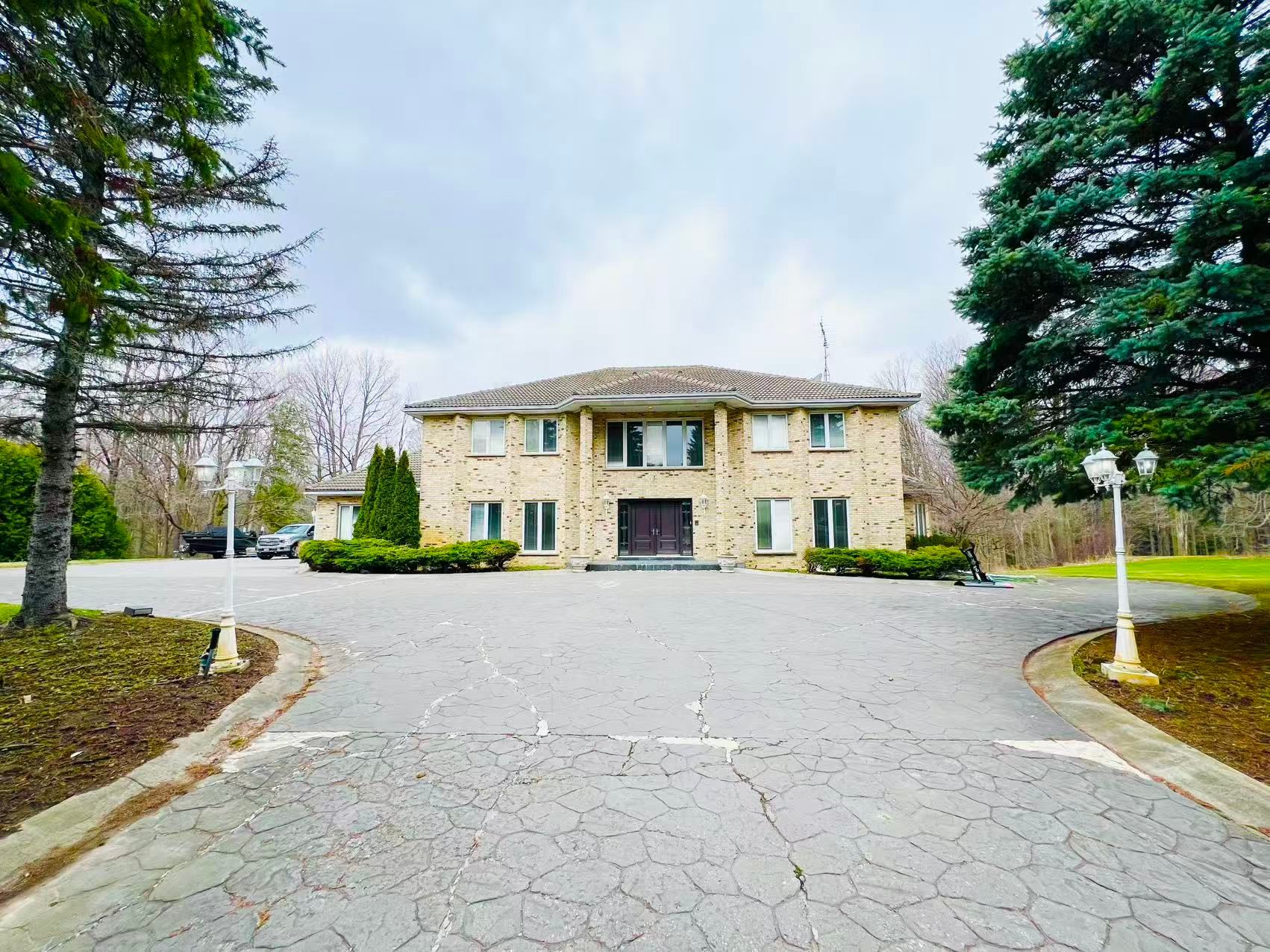 270 Greenbrooke Drive, Vaughan, On L4l 8l1