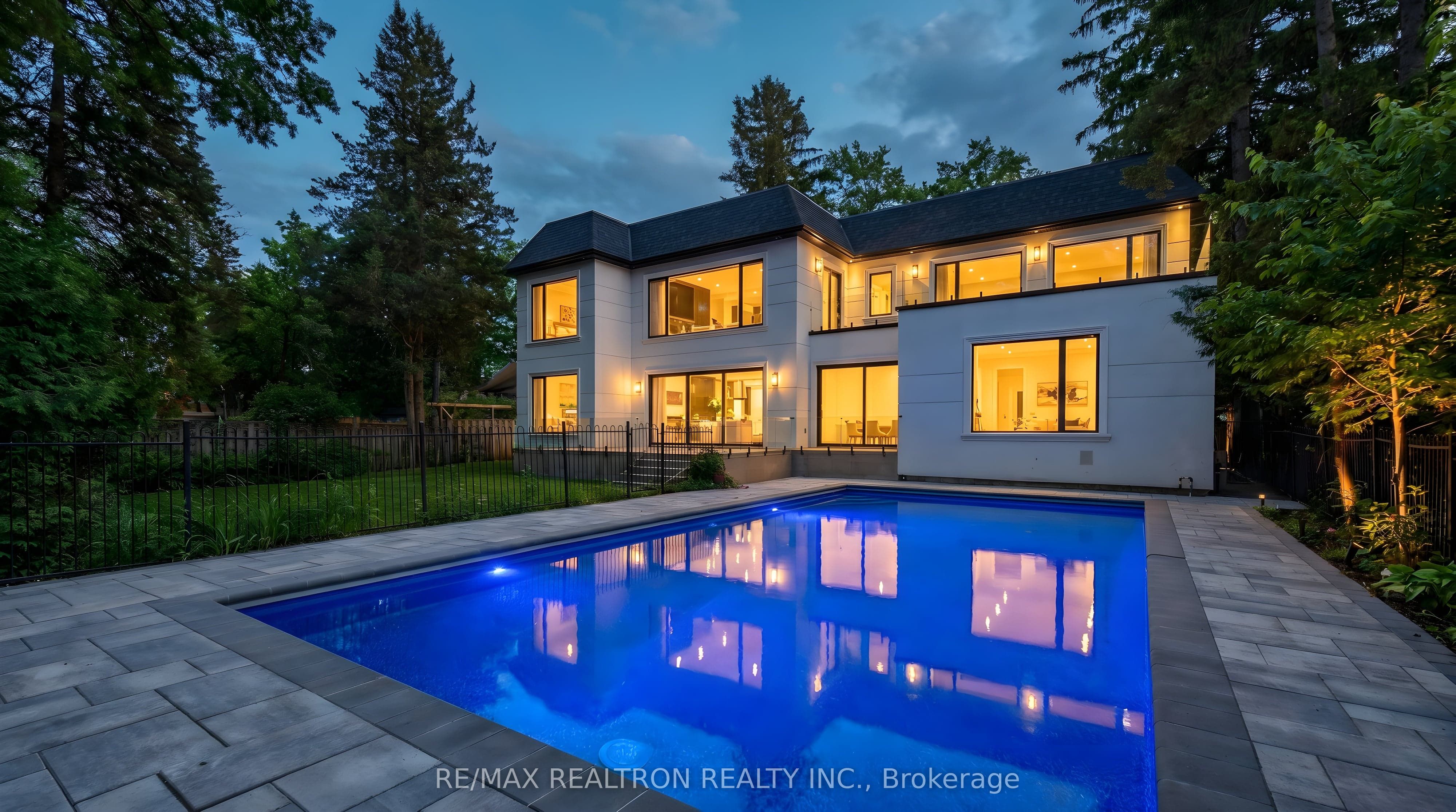 41 Sprucewood Drive, Markham, On L3t 2p8