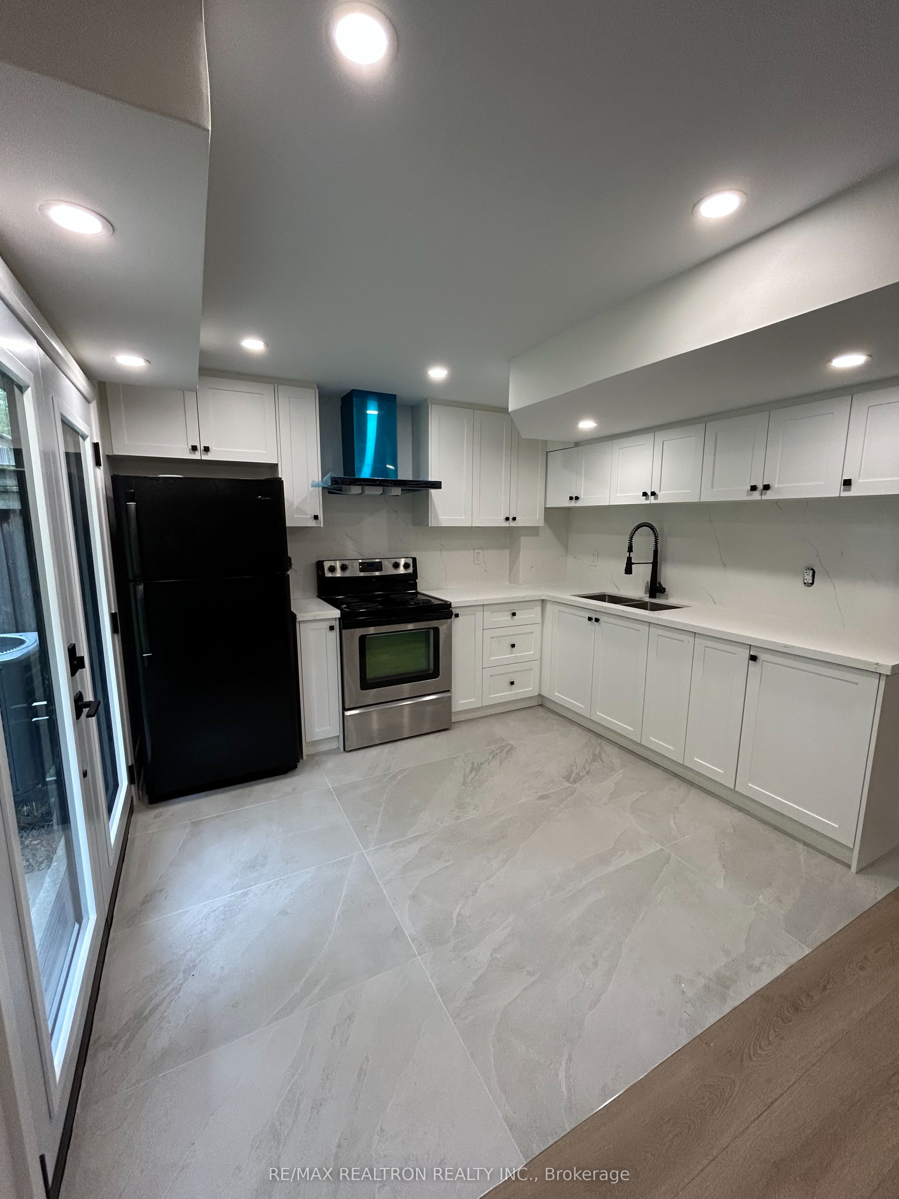 155 Smoothwater Terrace, Markham, On L6b 0m9