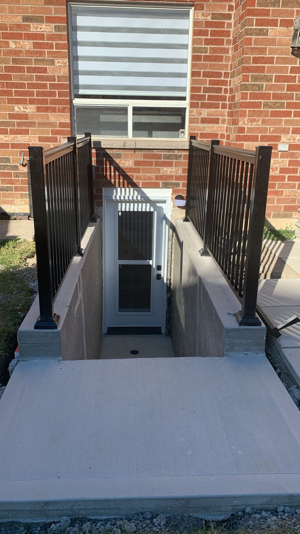75 Maffey Crescent Bsmet, Richmond Hill, On L4s 0a8