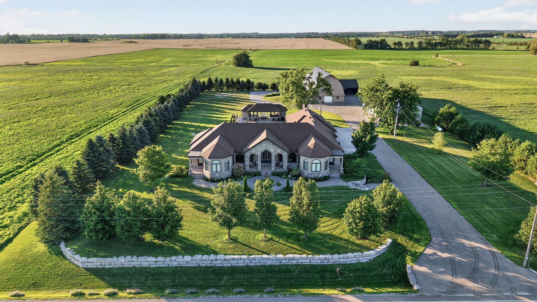 4688 5th Side Road, Essa, On L0l 1l0